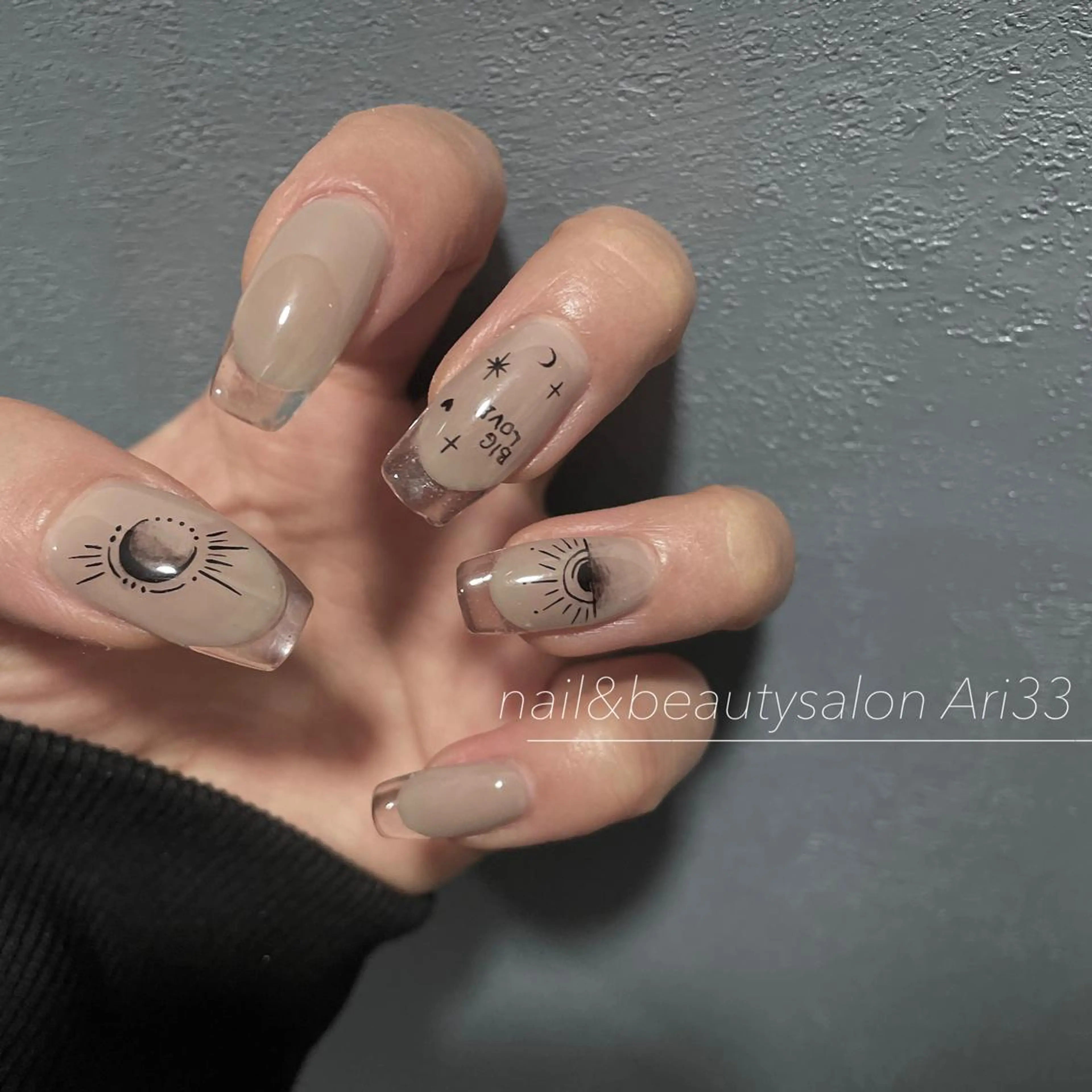 ネイル クリアネイル フレンチネイル ニュアンスネイル ハンドネイル プライベートサロン Ari33nailのネイルデザイン