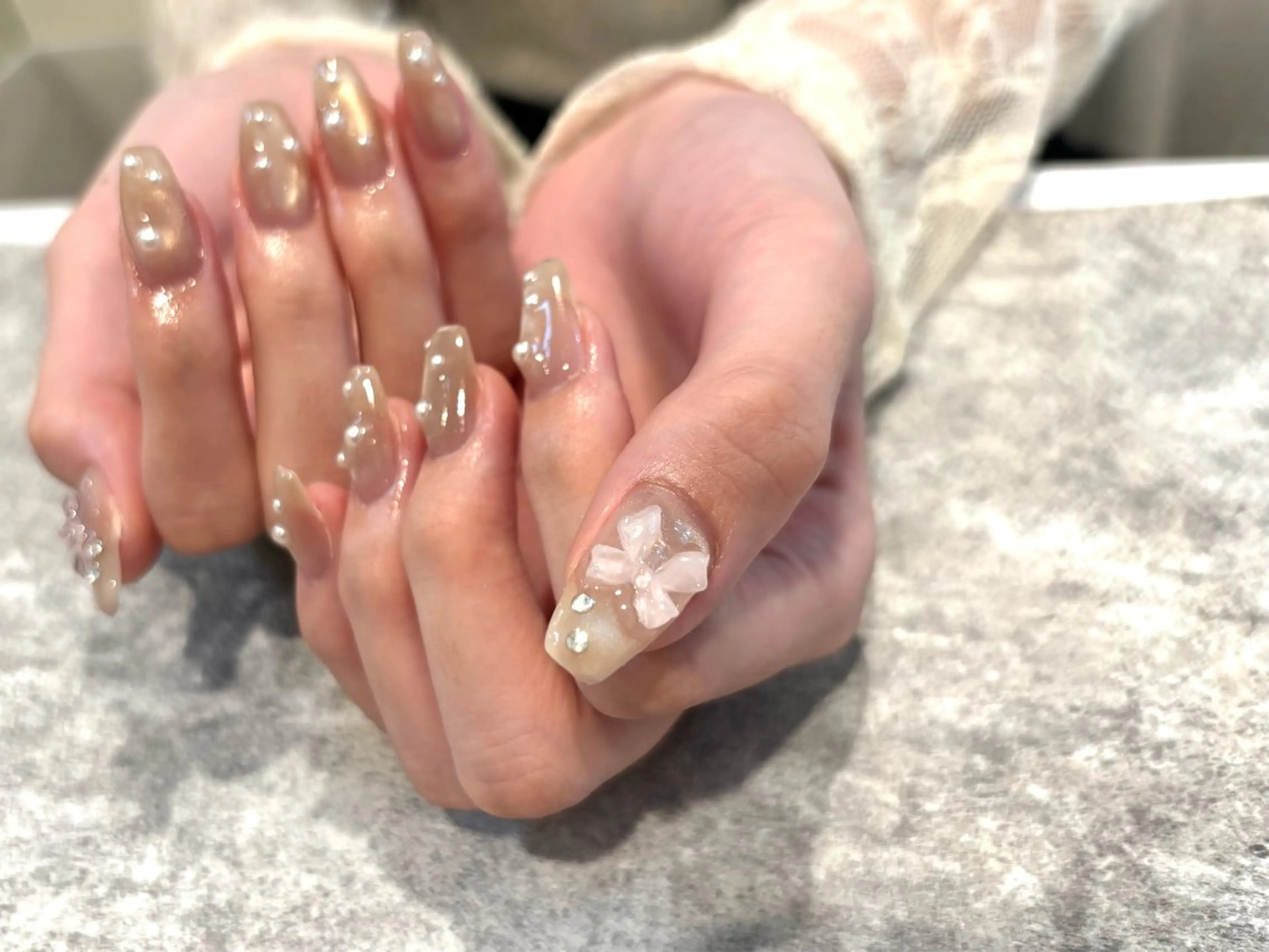 ネイル ハンドネイル AXSIA NAILのネイルデザイン