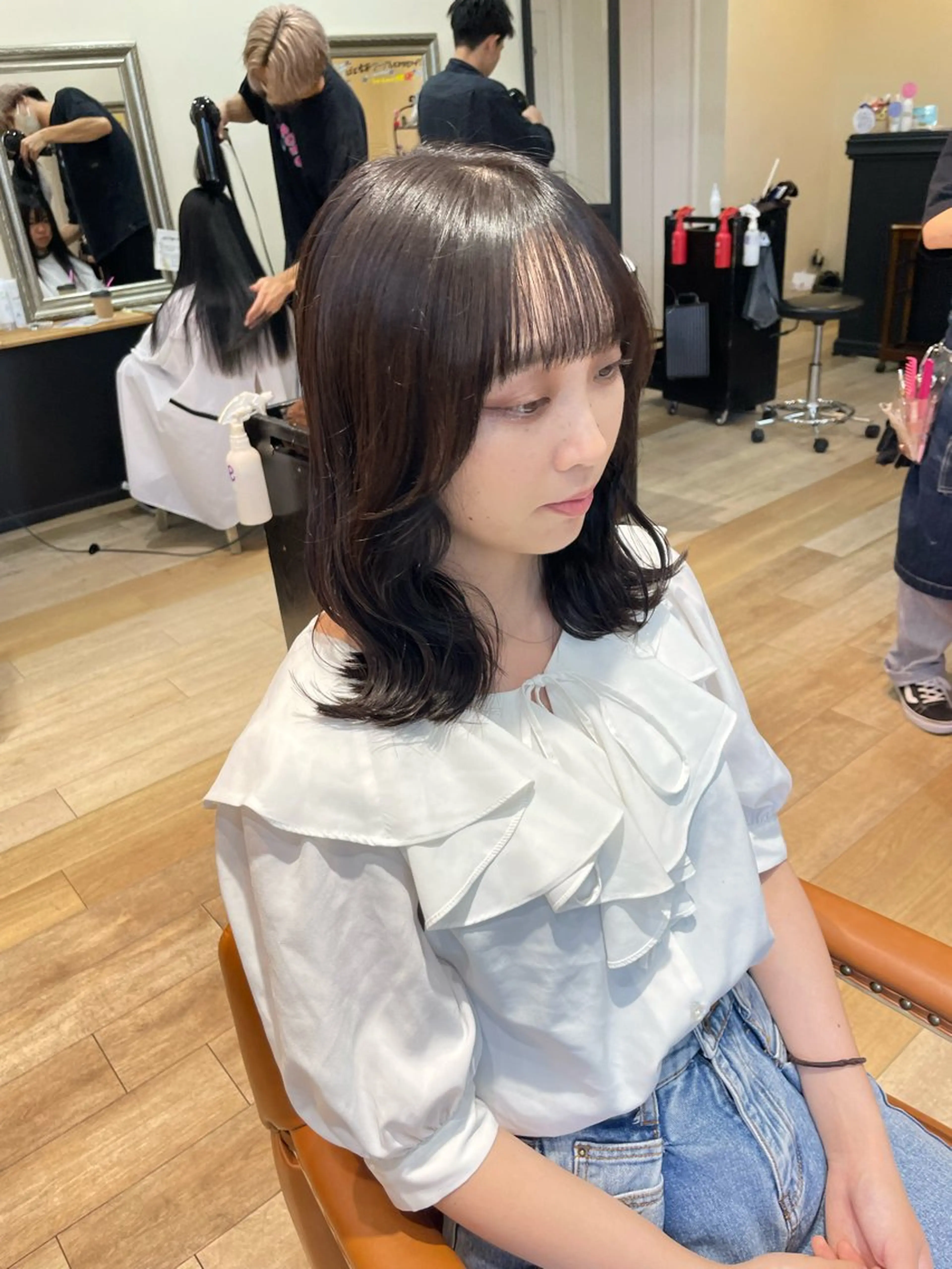 ミディアム カラー カット ヘアカラー SINCE【シンス】所属・Hika.ハイトーン 髪質改善🩵ᩚ🫧のヘアスタイル