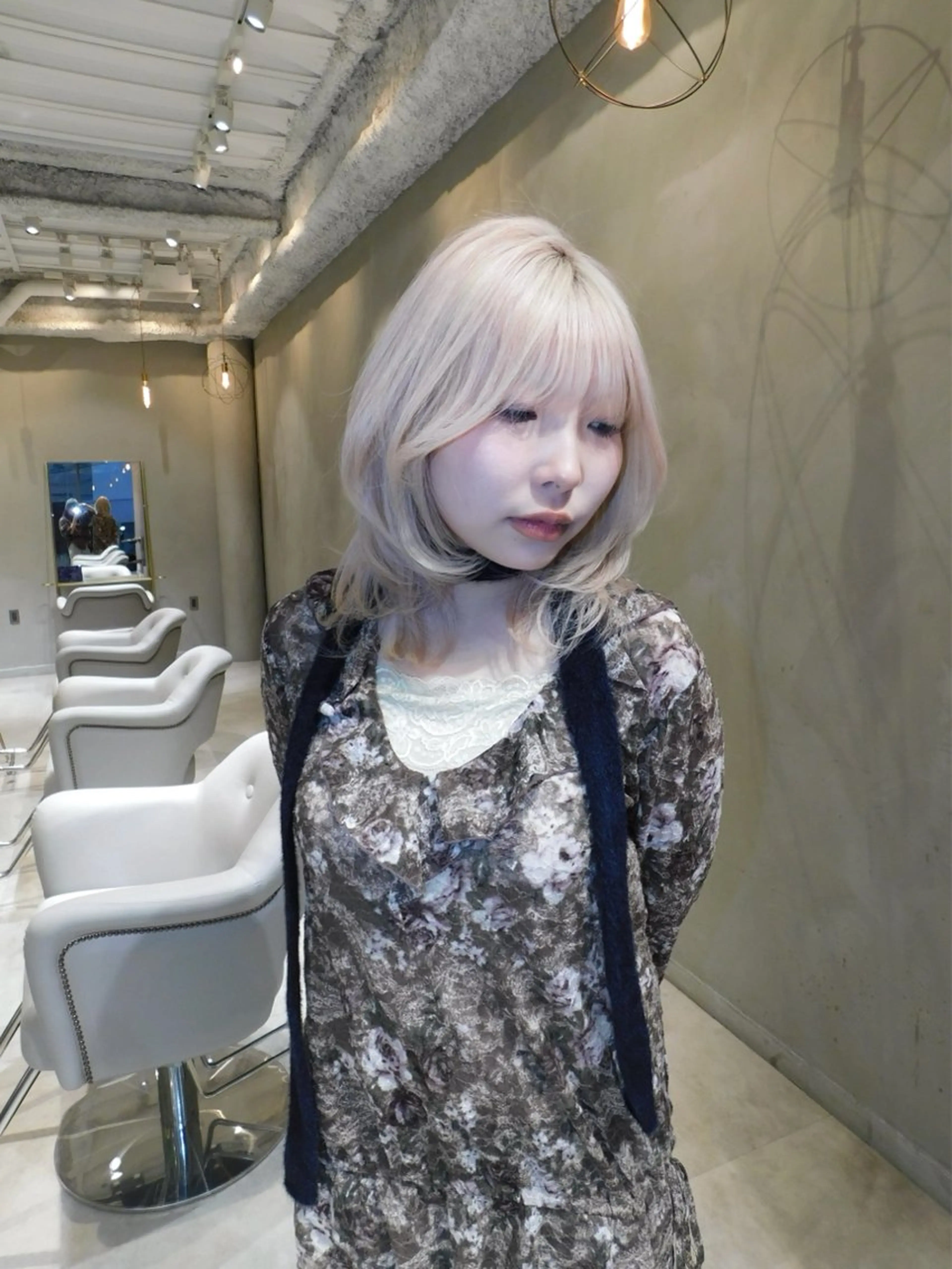 ミディアム カラー ヘアカラー KARIN🤍 /レイヤーカットのヘアスタイル