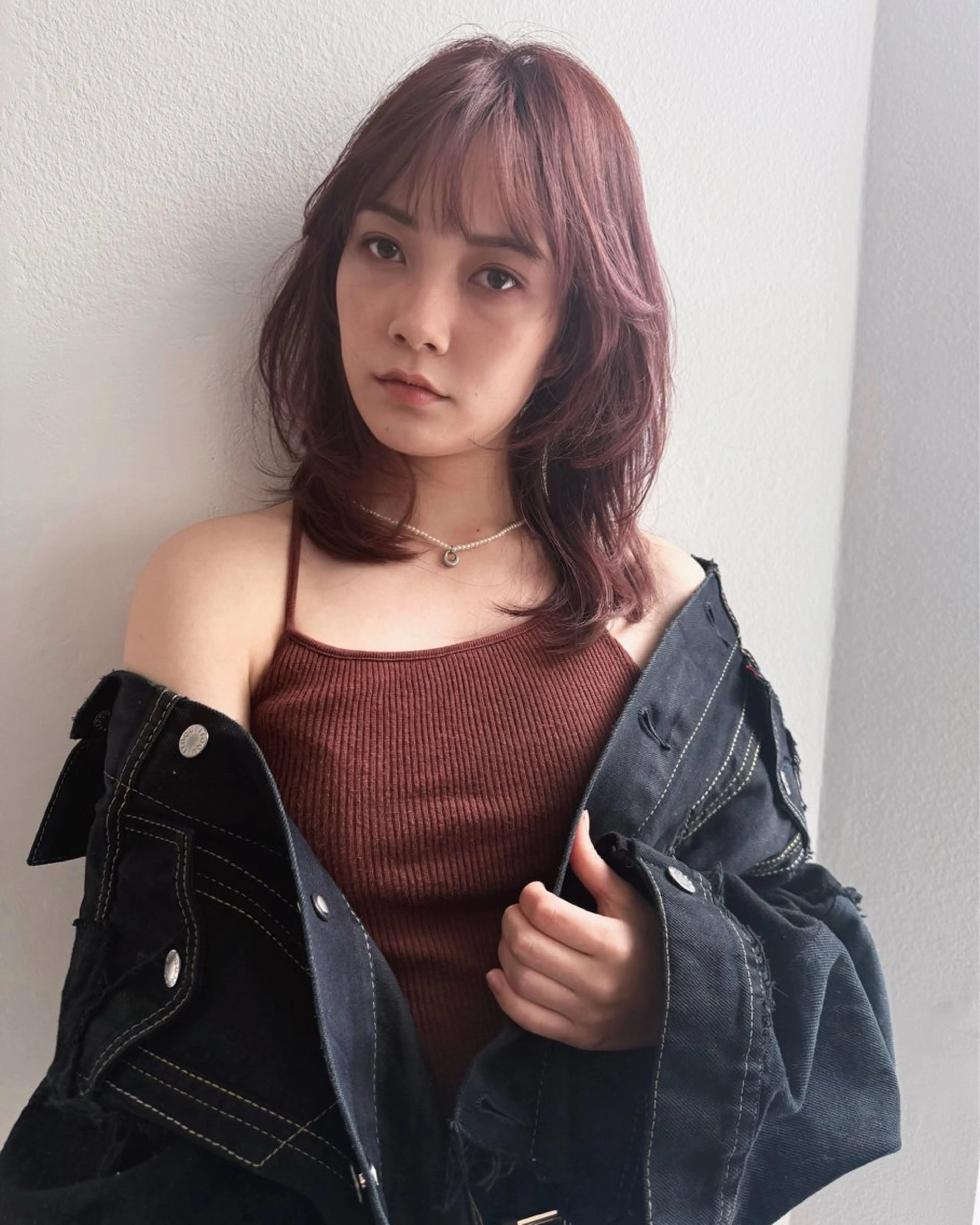 セミロング U too e’s 鎌倉🌿堀岡千紘のヘアスタイル