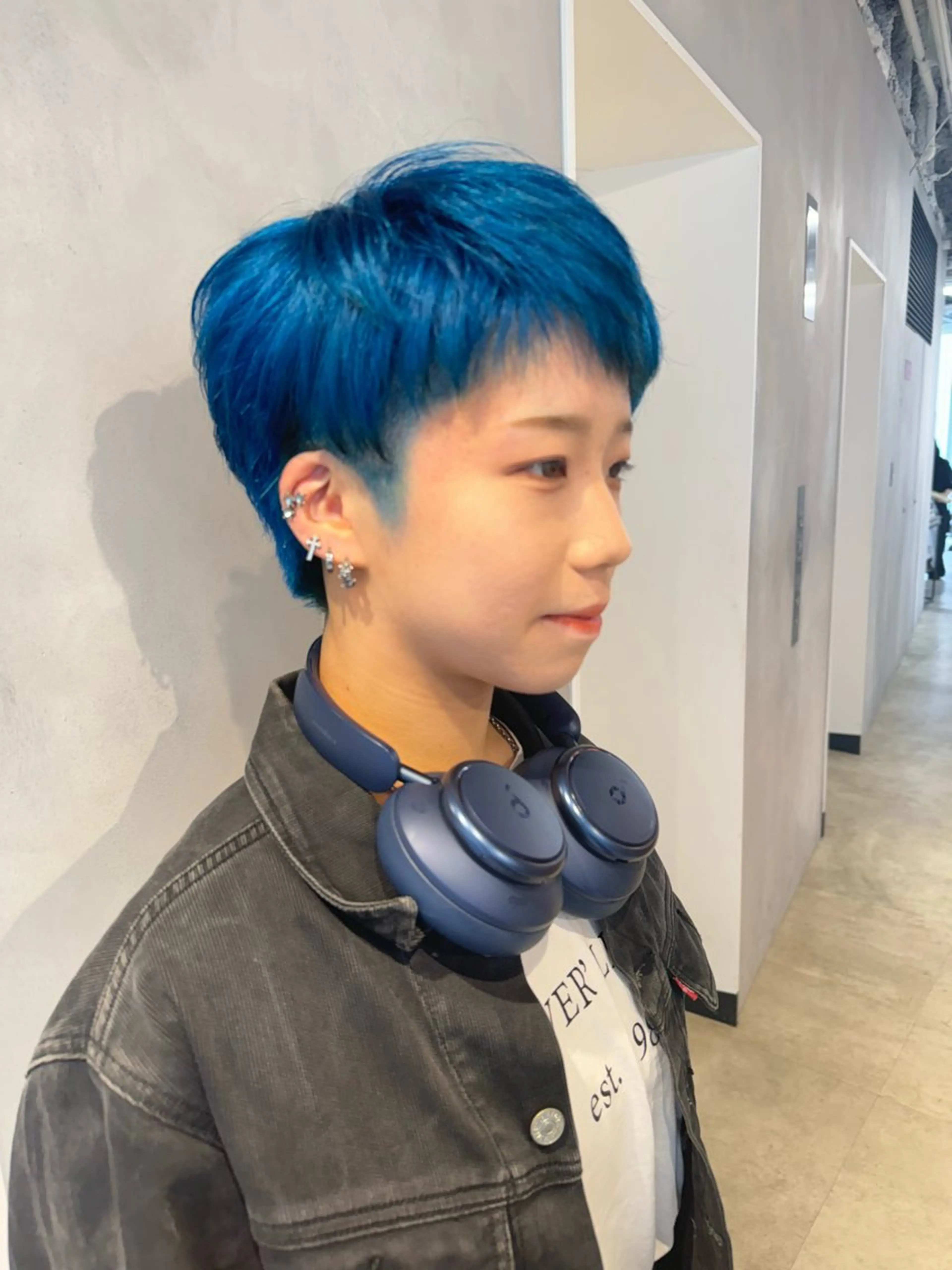 ショート カラー アクアカラー ブルーカラー ショートヘア カット ヘアカラー トリートメント 透明感カラー✨艶髪 制作🌱山根あゆみのヘアスタイル