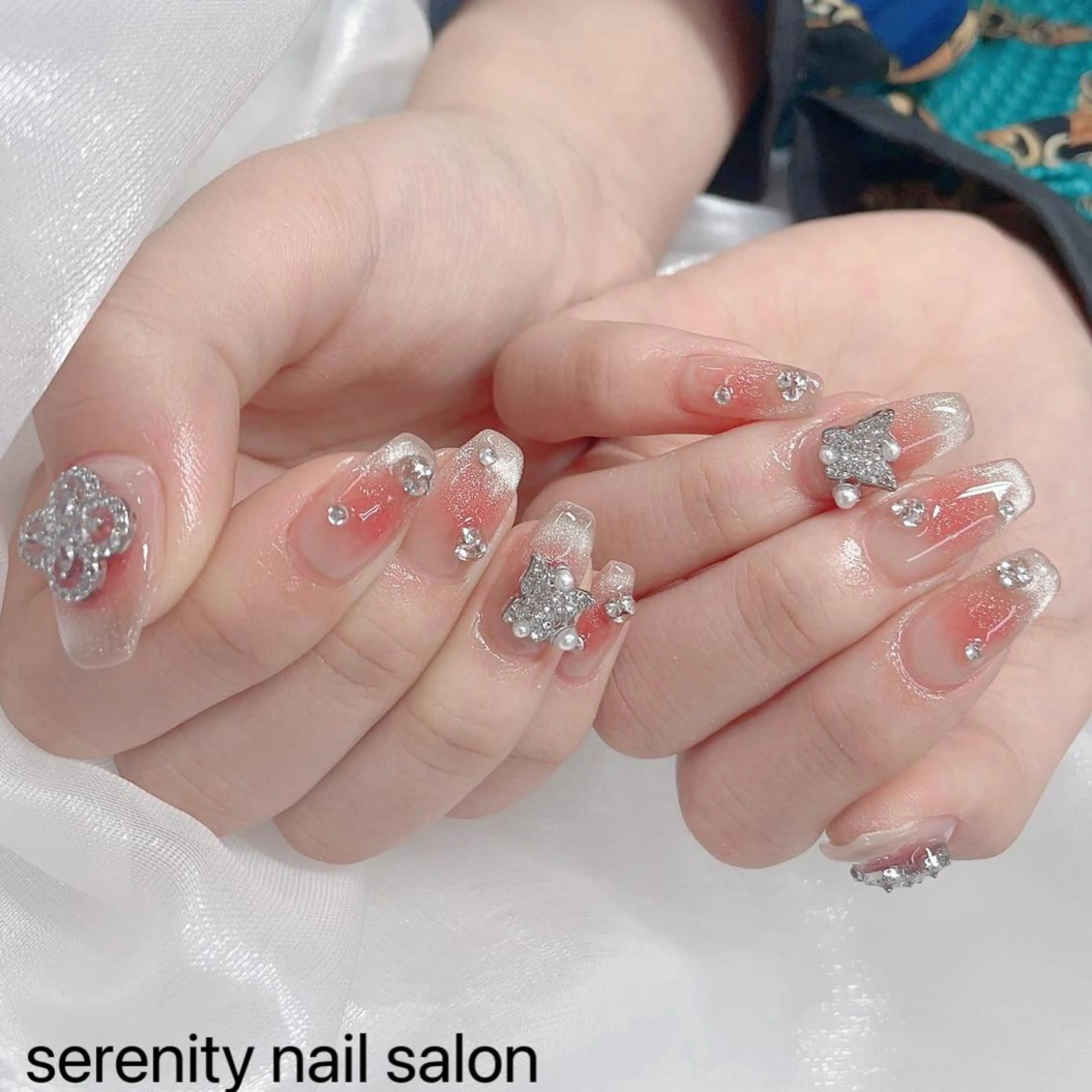ネイル ハンドネイル ハンドケア ✨Serenity ワンホンネイルのネイルデザイン