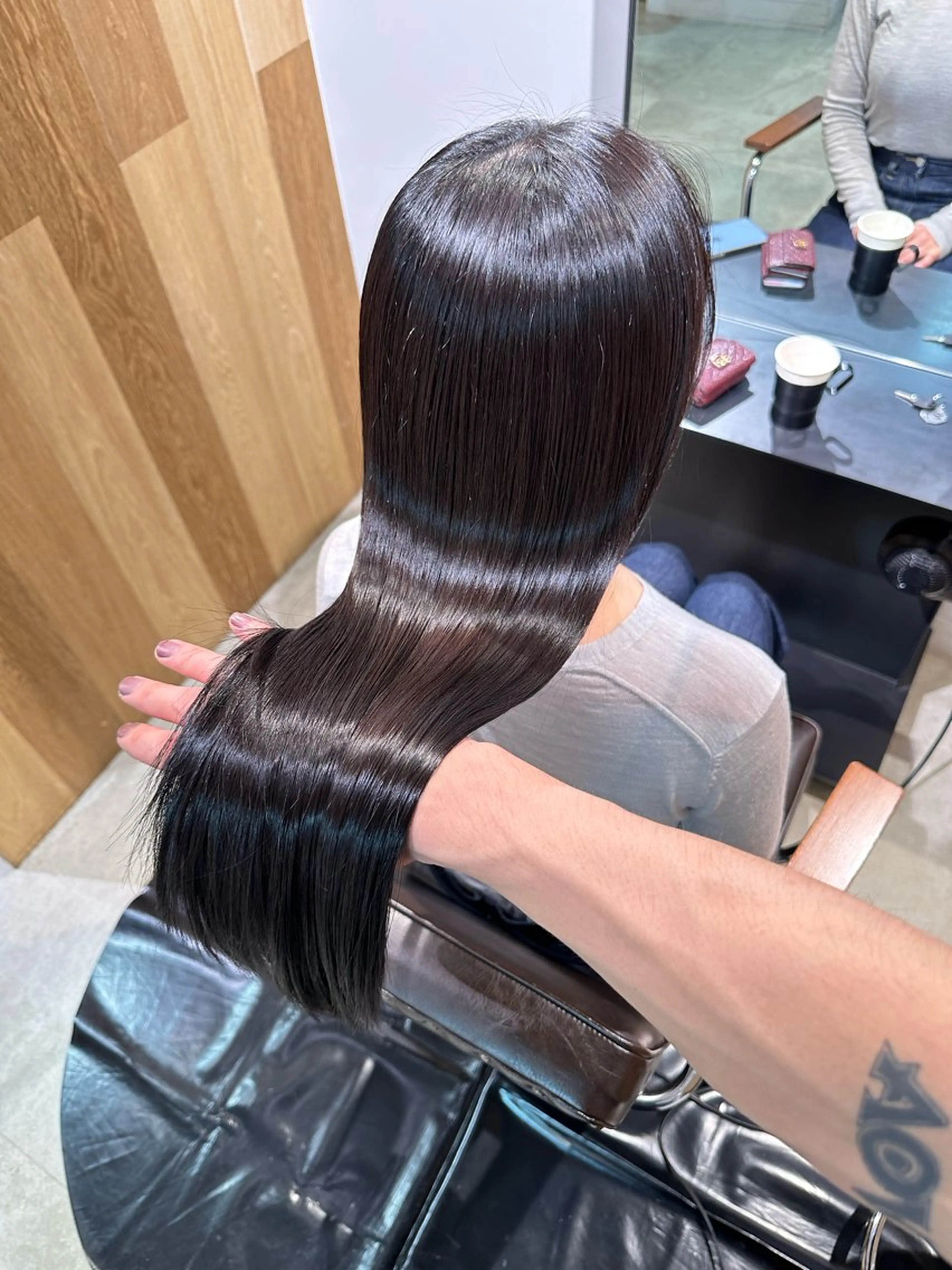ロング DXシェアサロン渋谷所属・縮毛矯正🌝髪質改善 🌝しじたかゆきのヘアスタイル