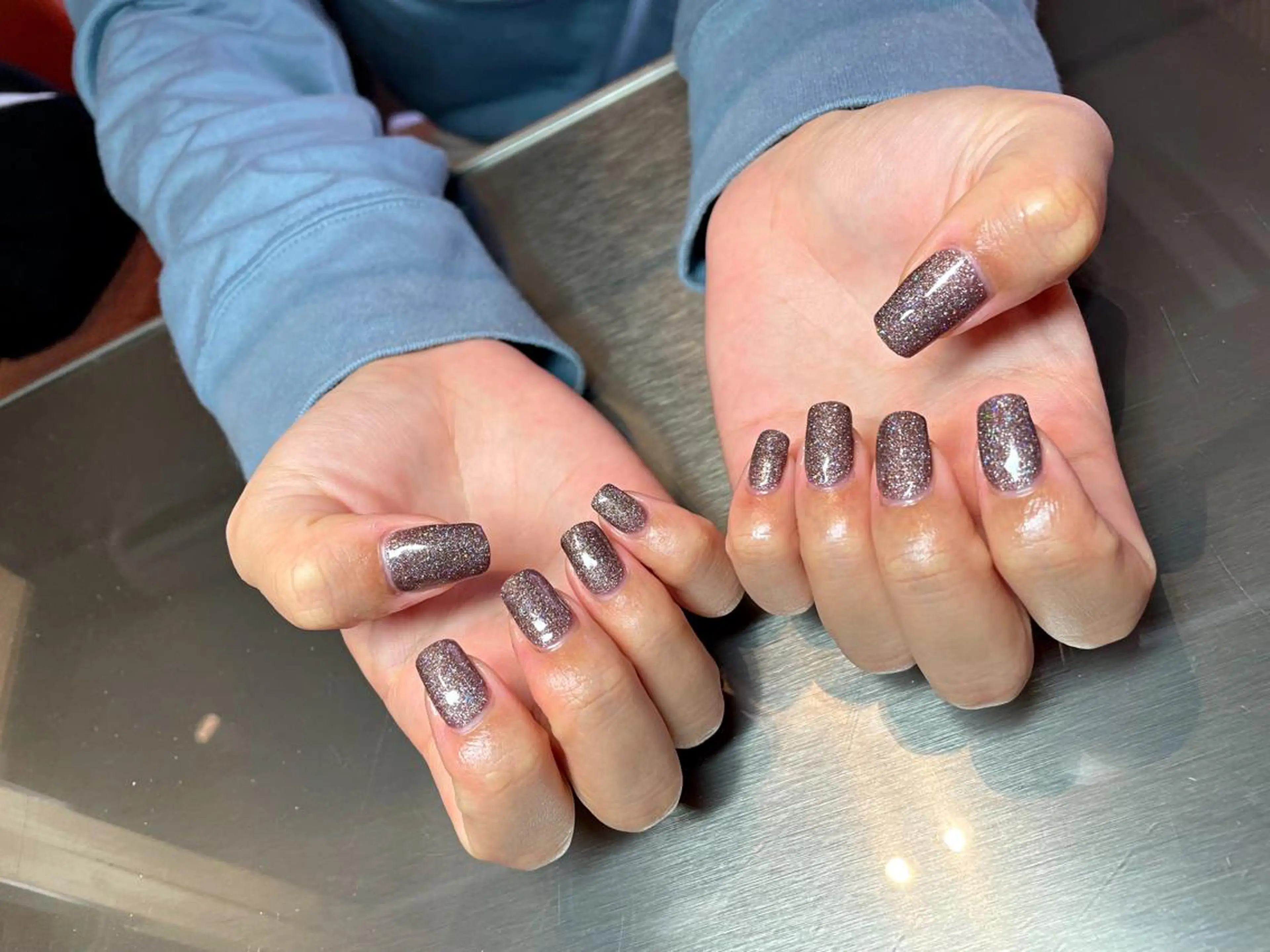 ネイル ブラウン ラメ(グリッター) ARCHE-OSAKA 心斎橋店所属・ARCHE 心斎橋 常塚のヘアスタイル