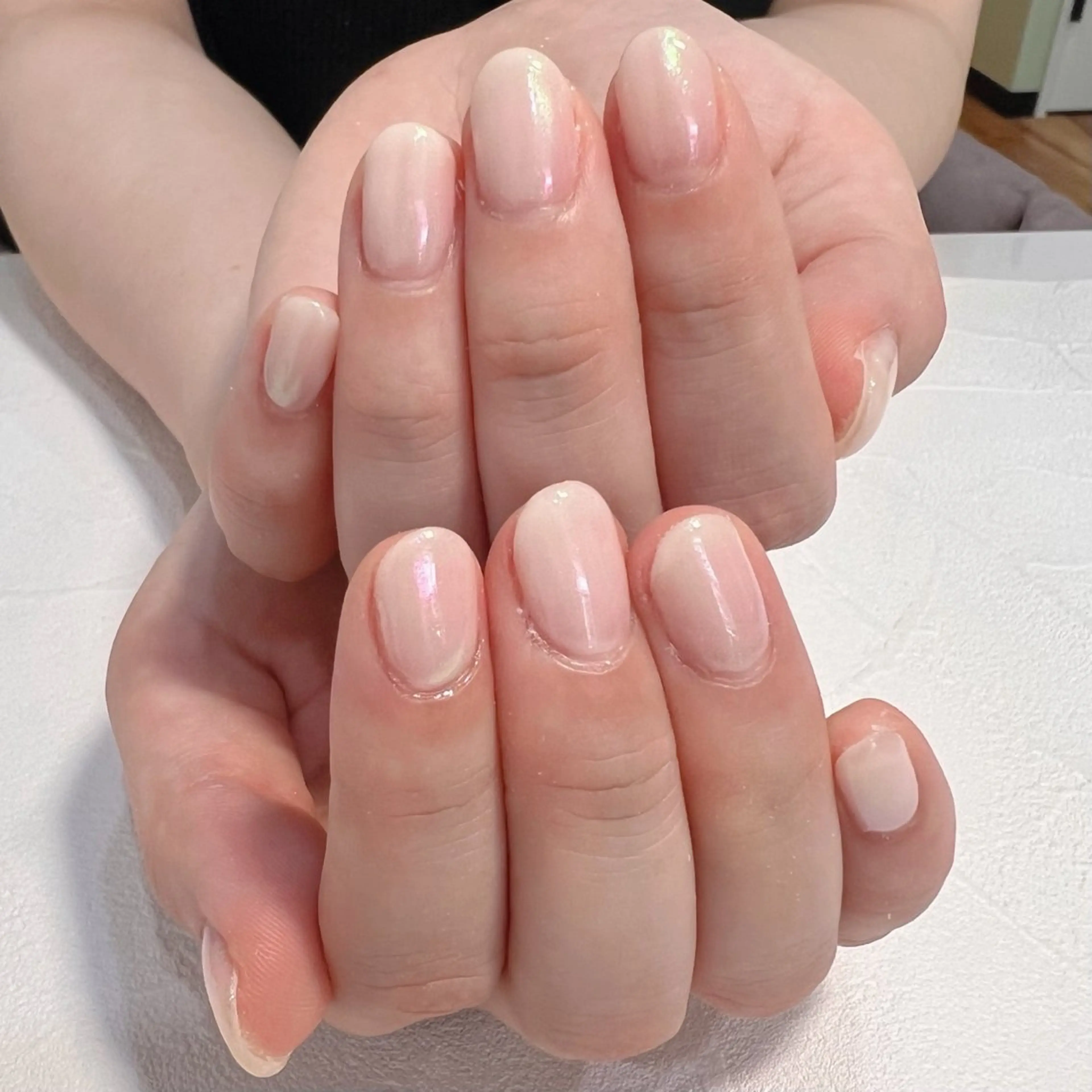 ネイル オーロラネイル RIEKO🍒 ワンホン♡推しネイルのネイルデザイン