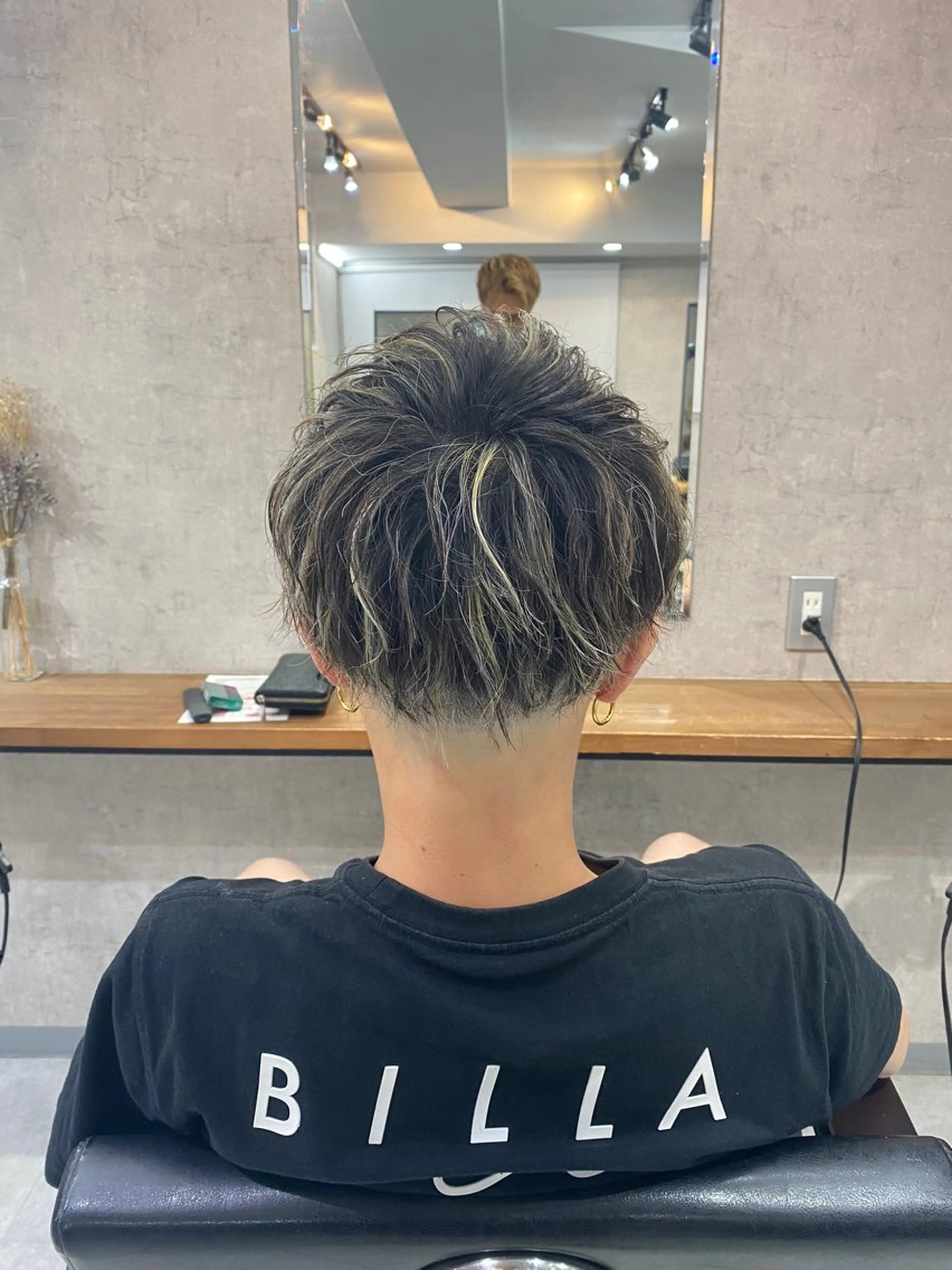 ミディアム カラー メンズ メンズハイライト ハイライトカラー ハイライト カット ヘアカラー 🐉『メンズ美容師』 吉田龍星🐉のヘアスタイル