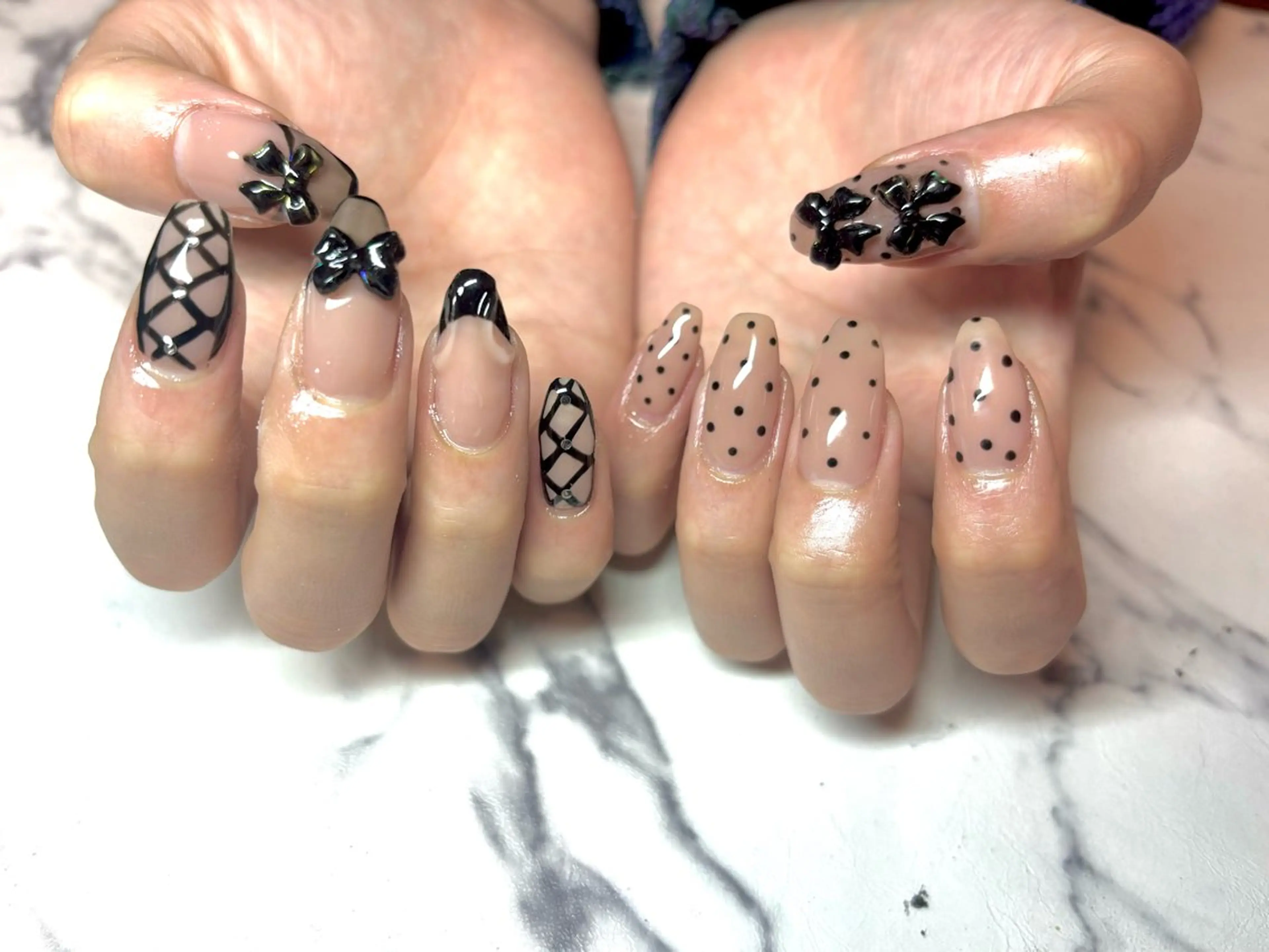 ネイル 長さ出し リボン ハンドネイル mimimi nail所属・I. MITSUKIのネイルデザイン