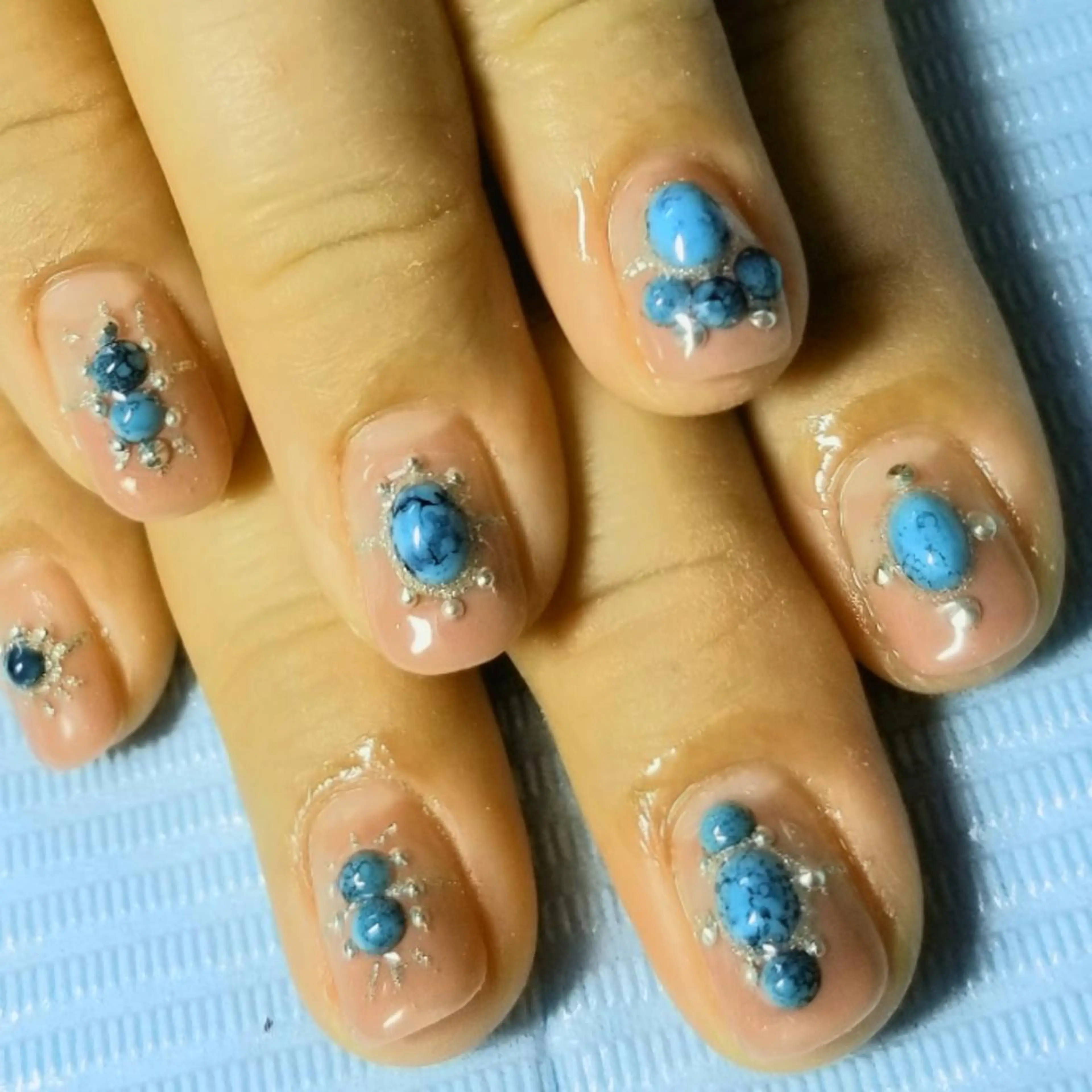 ネイル ハンドネイル L'instant  Nail Artzのネイルデザイン