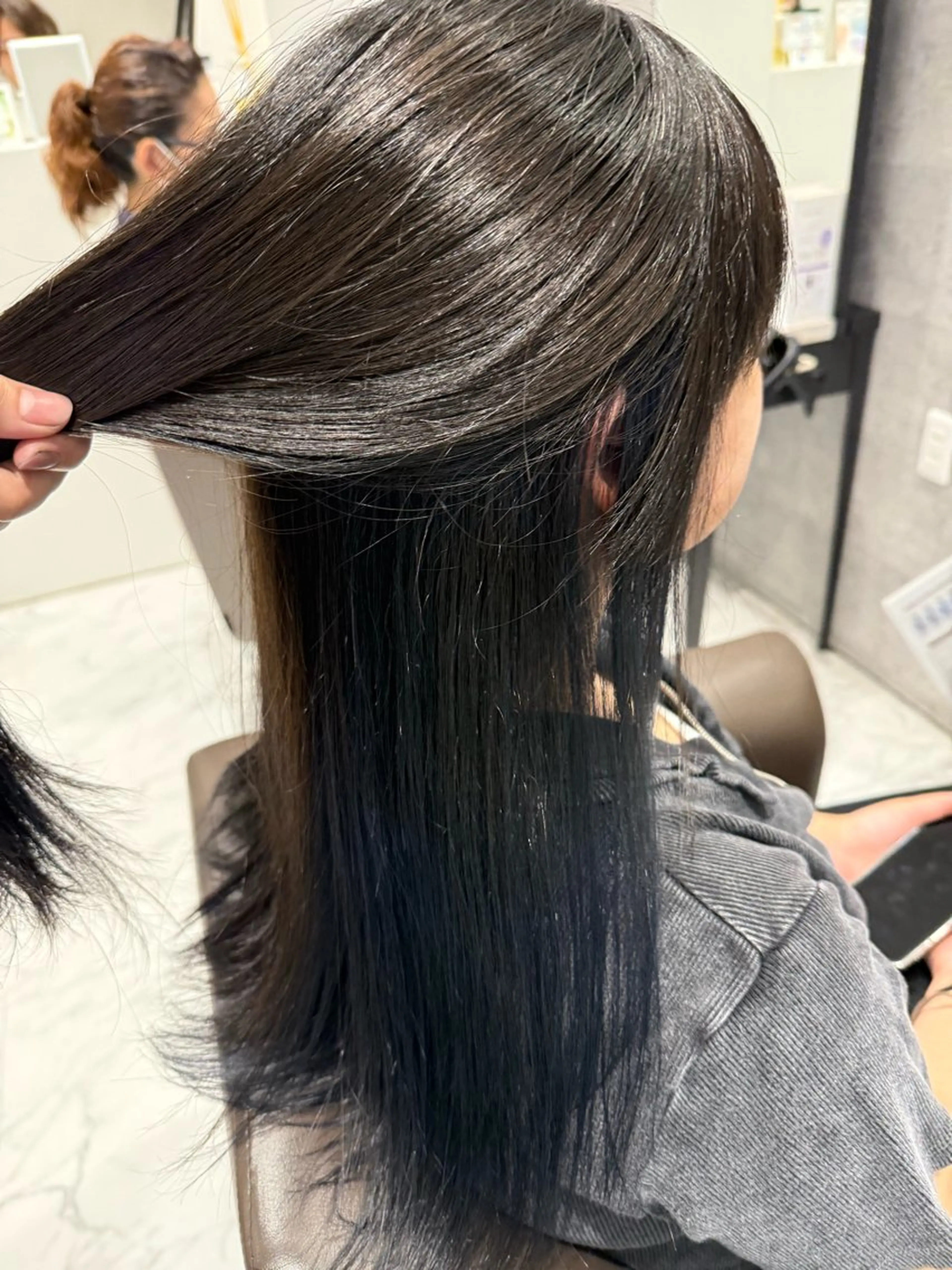 カラー ヘアカラー Grow by NYNY 久野 結生のヘアスタイル