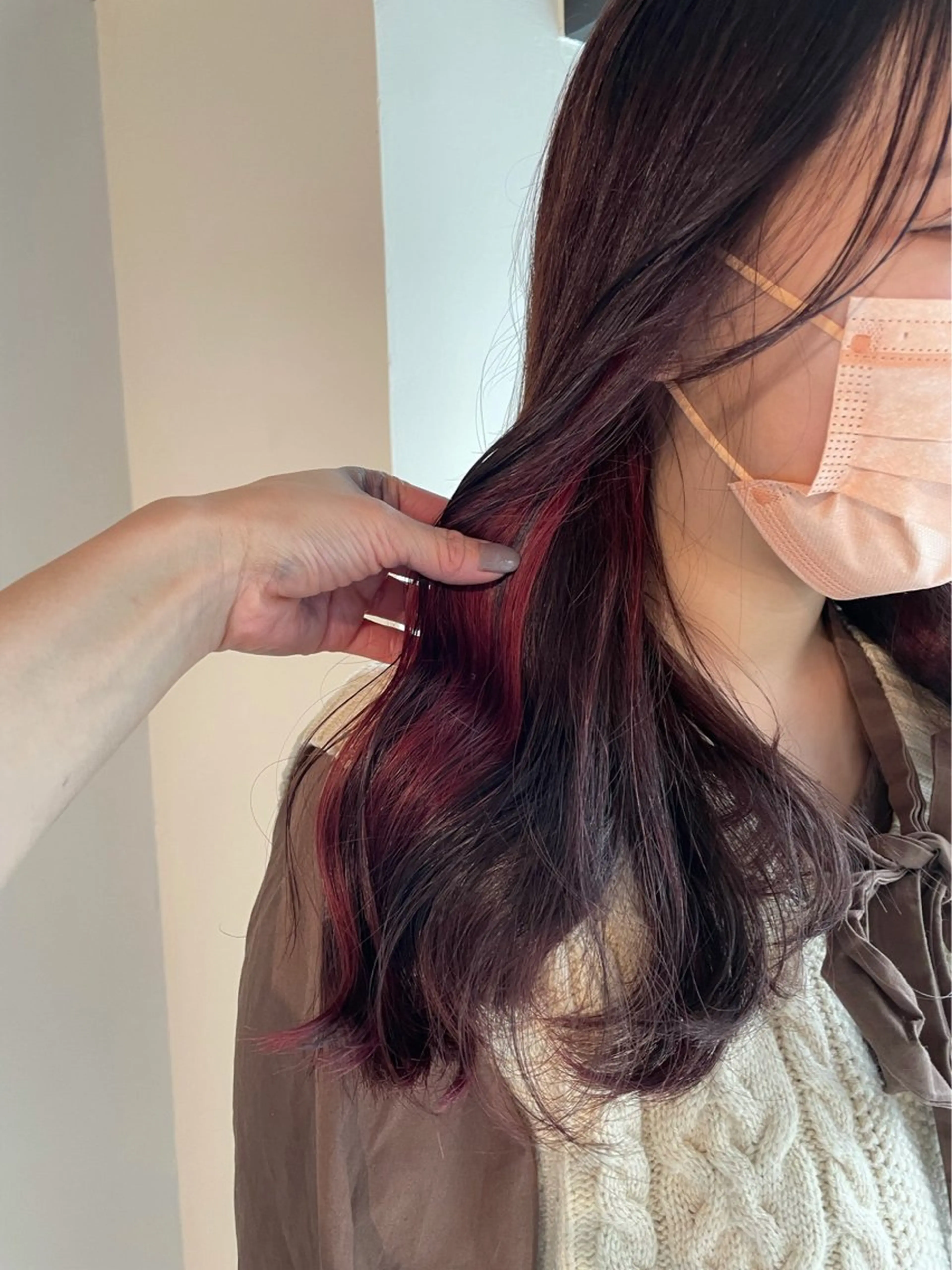 ロング エクステ ハイライト 髪質改善 レイヤーカット 縮毛矯正 ヘアカラー トリートメント Lulu 公式/すすきの/大通のヘアスタイル