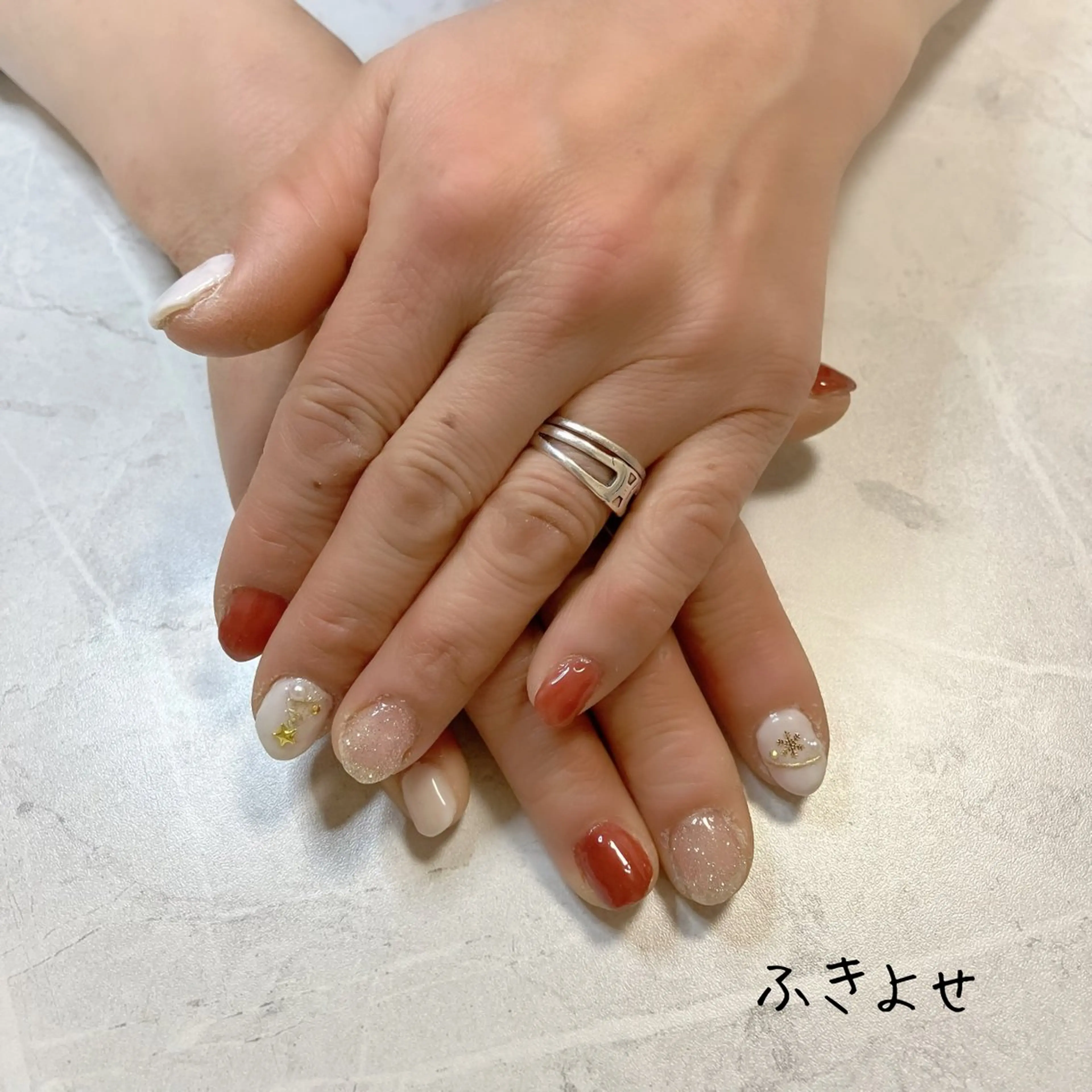 ネイル ラメ(グリッター) 冬ネイル クリスマス ハンドネイル 白川 舞のネイルデザイン
