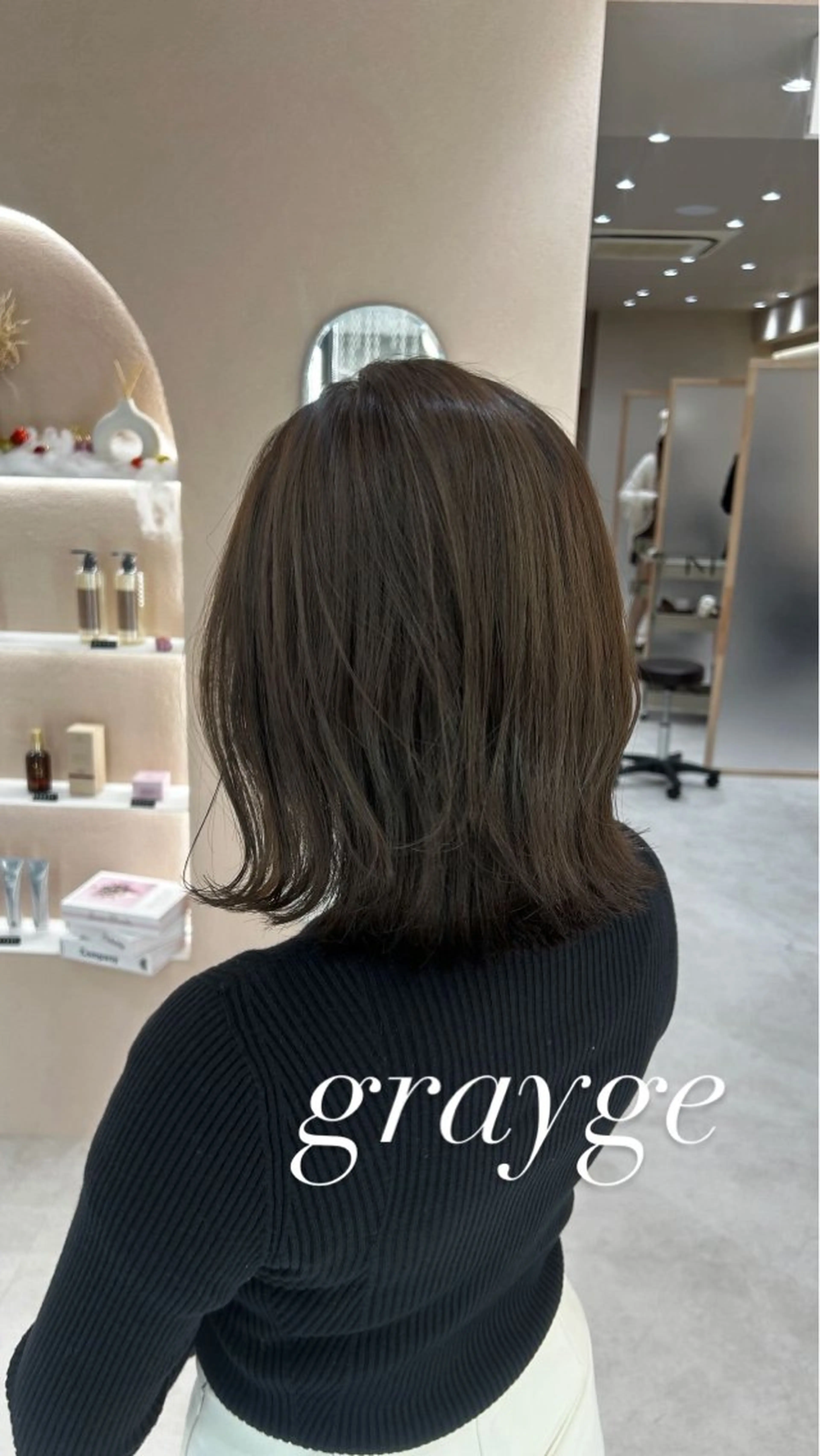 ミディアム ヘアアレンジ カット ヘアカラー トリートメント 🫧ツヤ髪＊赤味消し nanami🫧のヘアスタイル