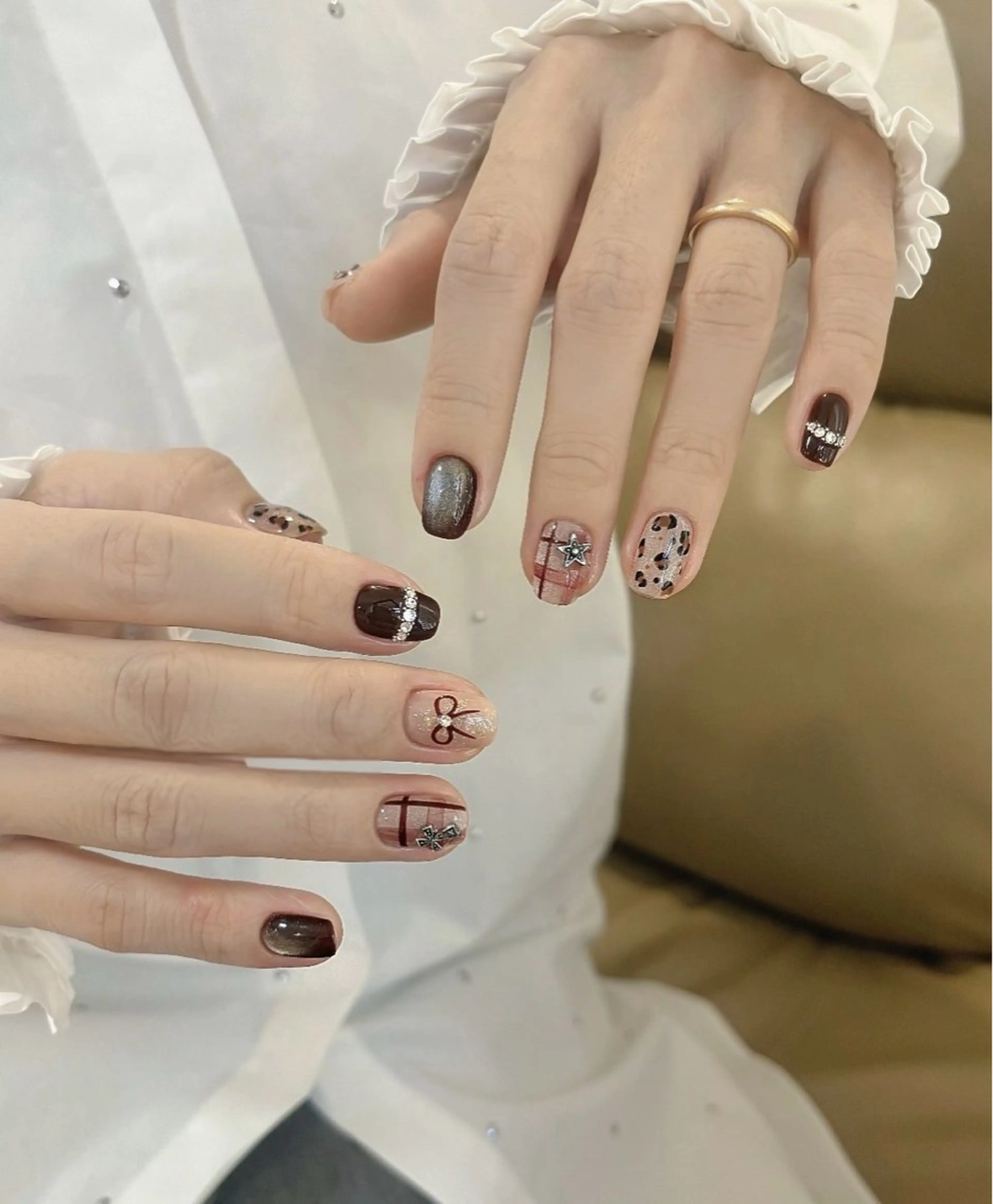 ネイル オーロラネイル ブルー チークネイル フットネイル フレンチネイル ハンドネイル ハンドケア For you. Nail Salonのネイルデザイン