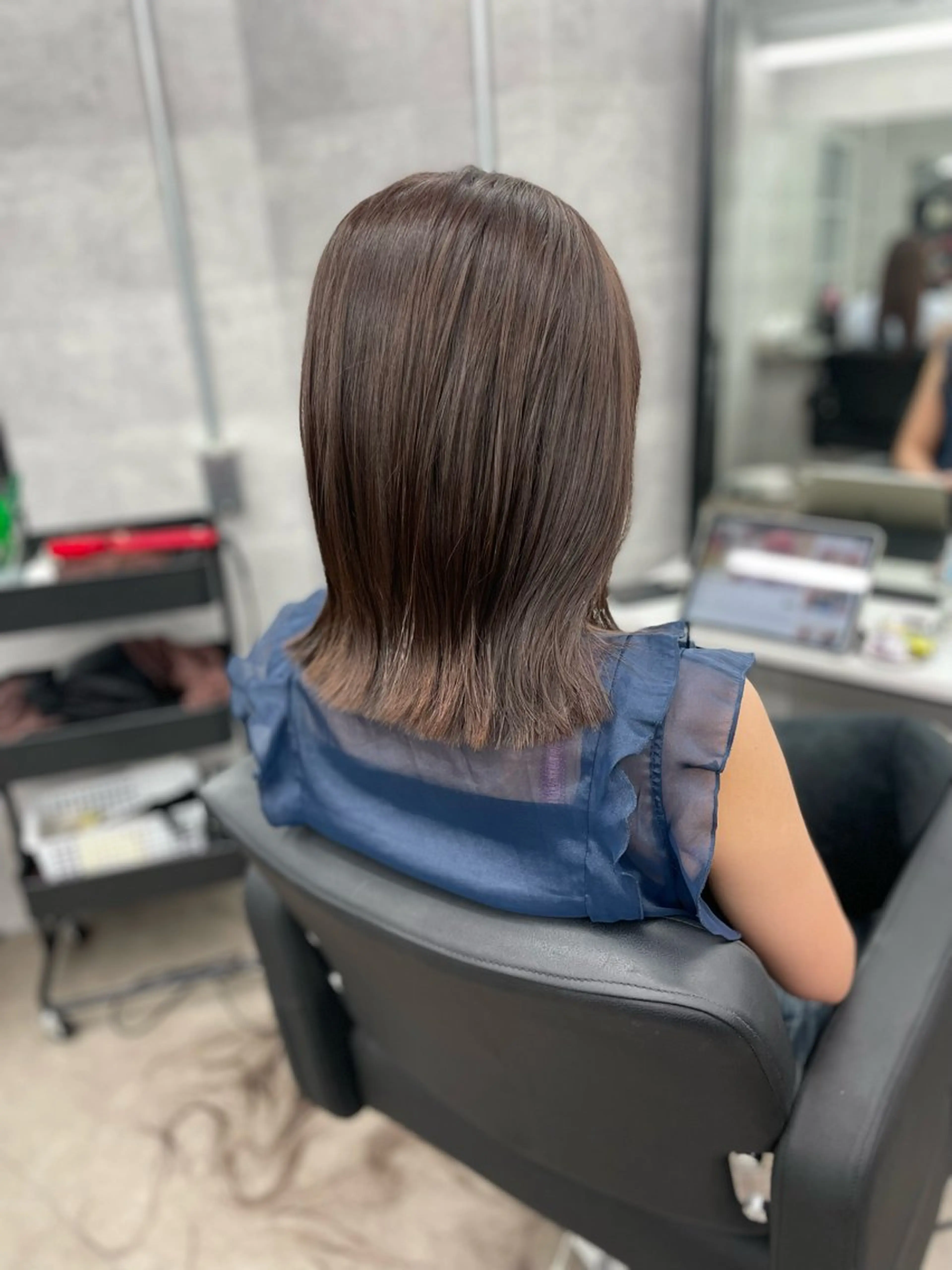 ミディアム カット ヘアカラー トリートメント 🦄髪質改善トリー トメント🦄イリスのヘアスタイル