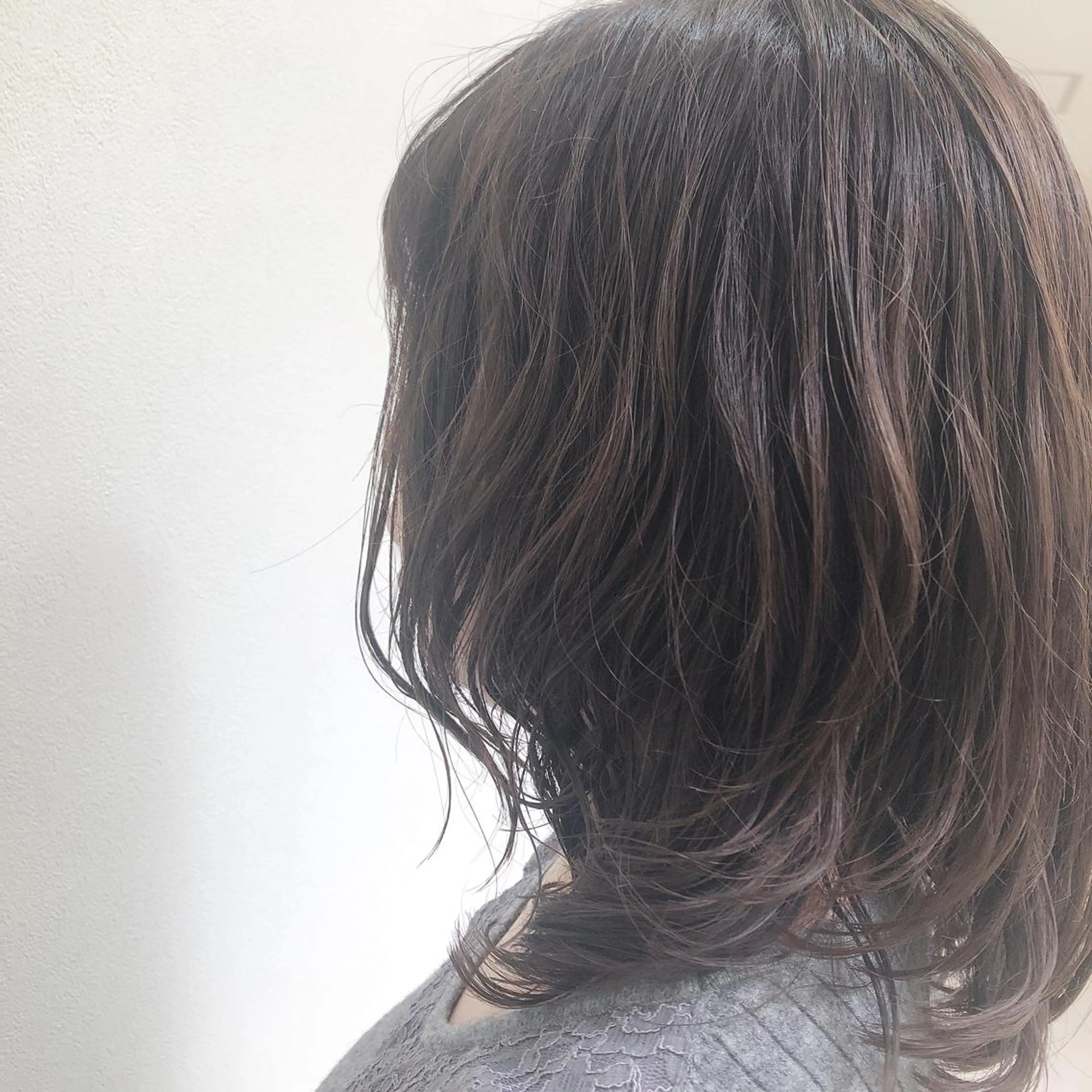 セミロング パーマ セミロングパーマ エアウェーブ ショート･ウルフ✂︎ 安住有咲子のヘアスタイル
