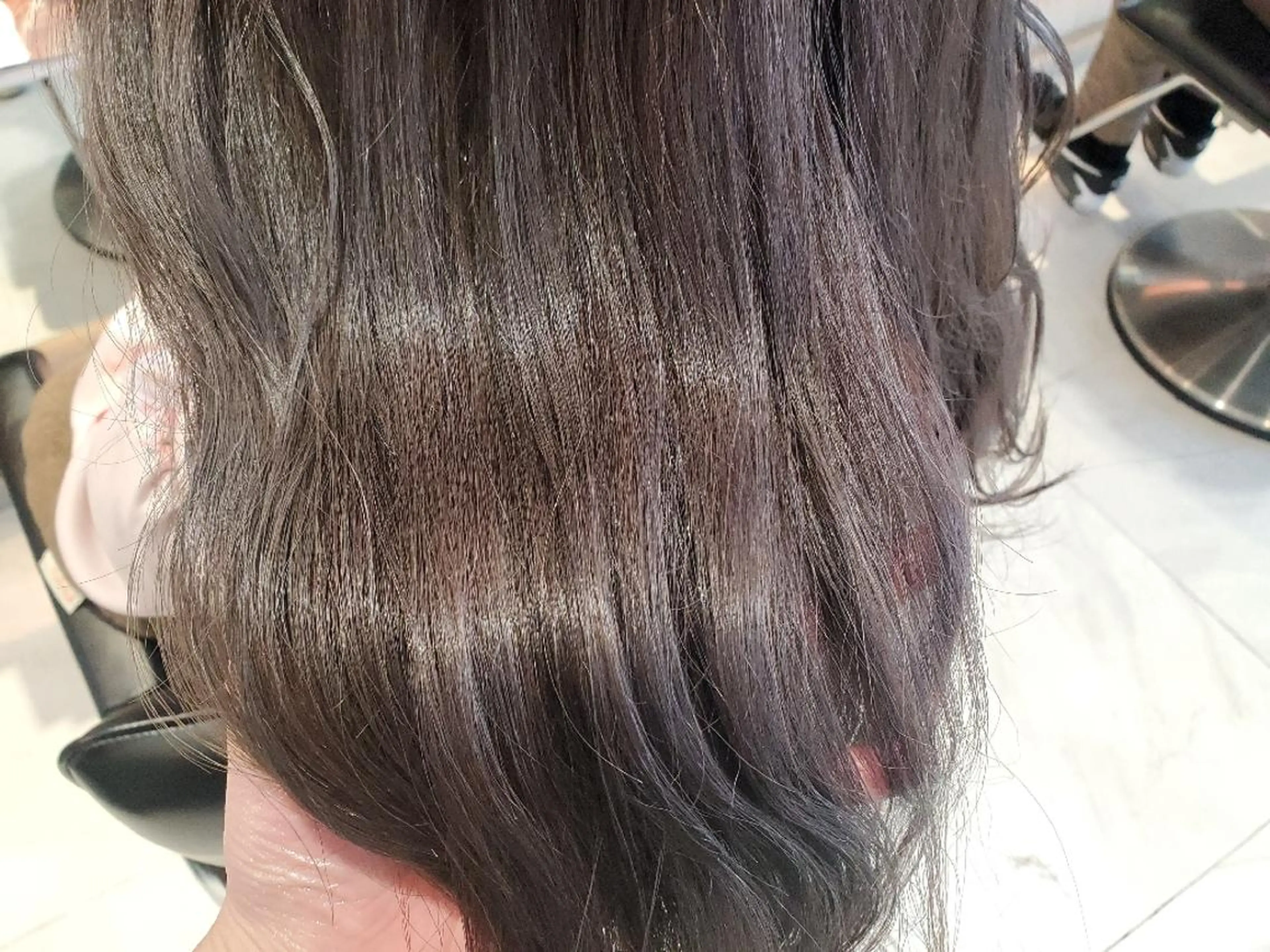 ミディアム カラー グレージュ 垢抜け韓国風ヘア カラーMIKUのヘアスタイル