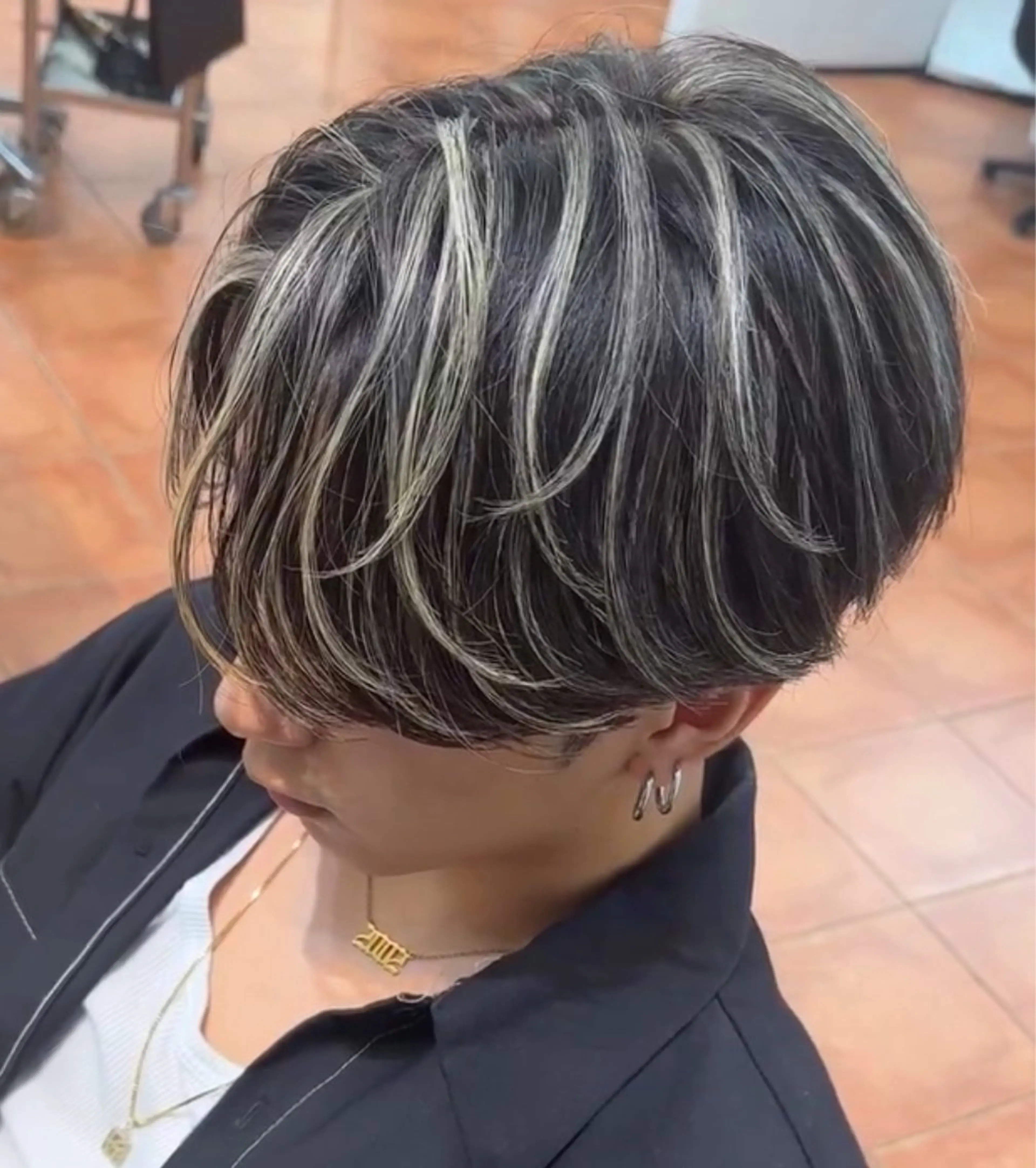 メンズ センターパート メンズハイライト メンズメッシュ カット ヘアカラー 大人メッシュ/ ハイライト/ぽんのヘアスタイル
