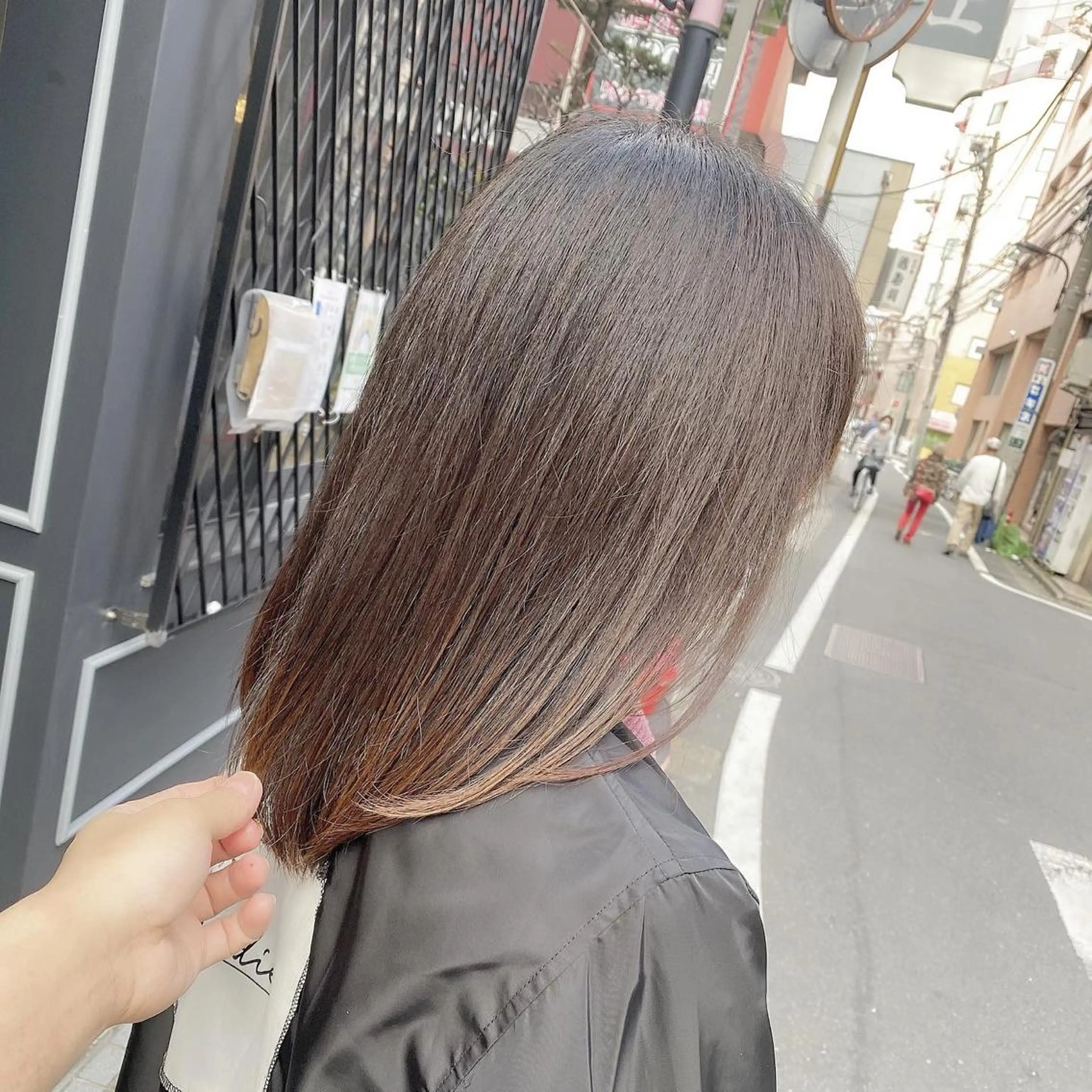 ミディアム 髪質改善 SALOWIN 池袋Suite店所属・髪質改善特化 安東駿介のヘアスタイル