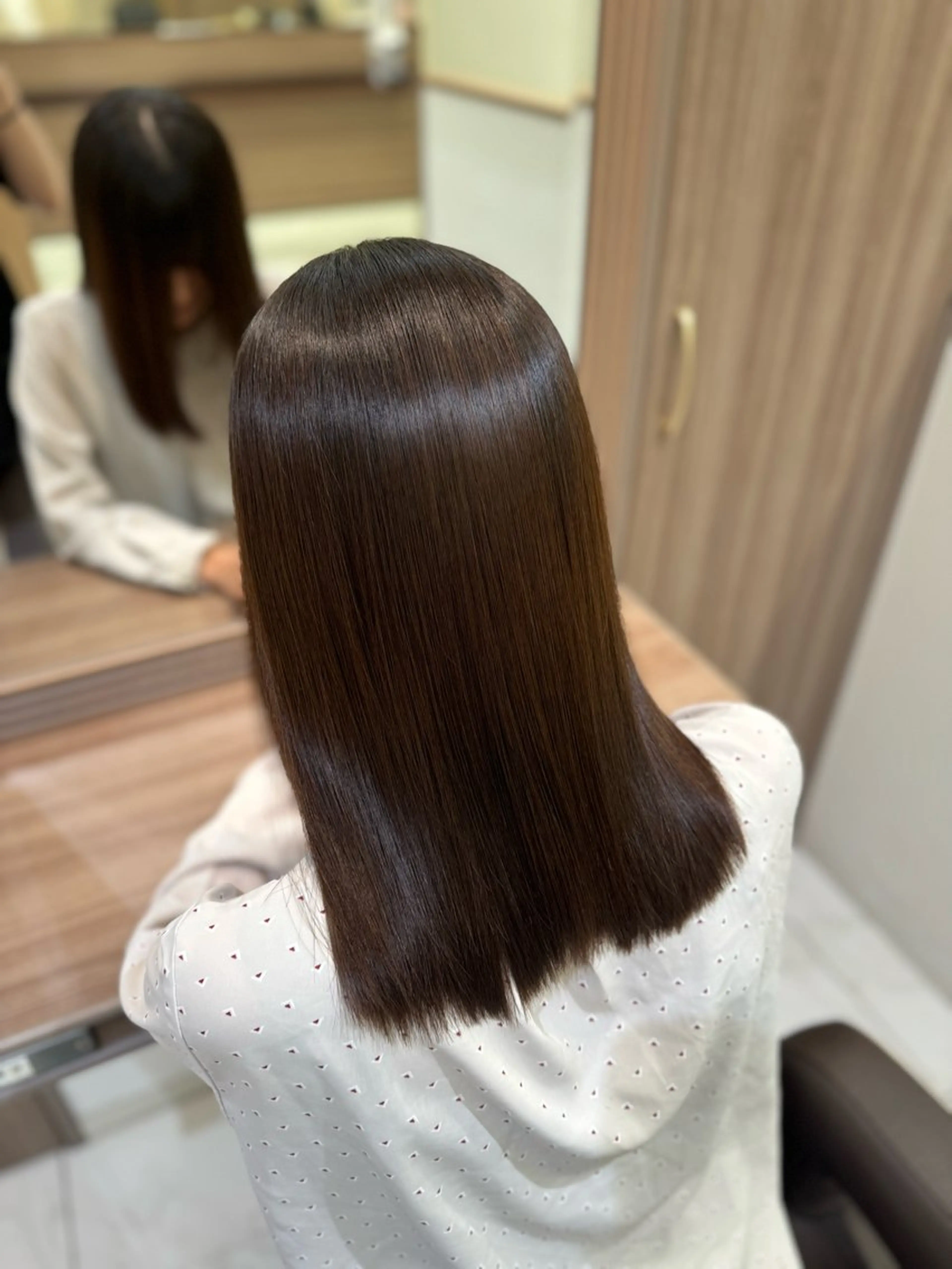 セミロング 前髪クロスパーマ /美髪矯正/和田優海のヘアスタイル