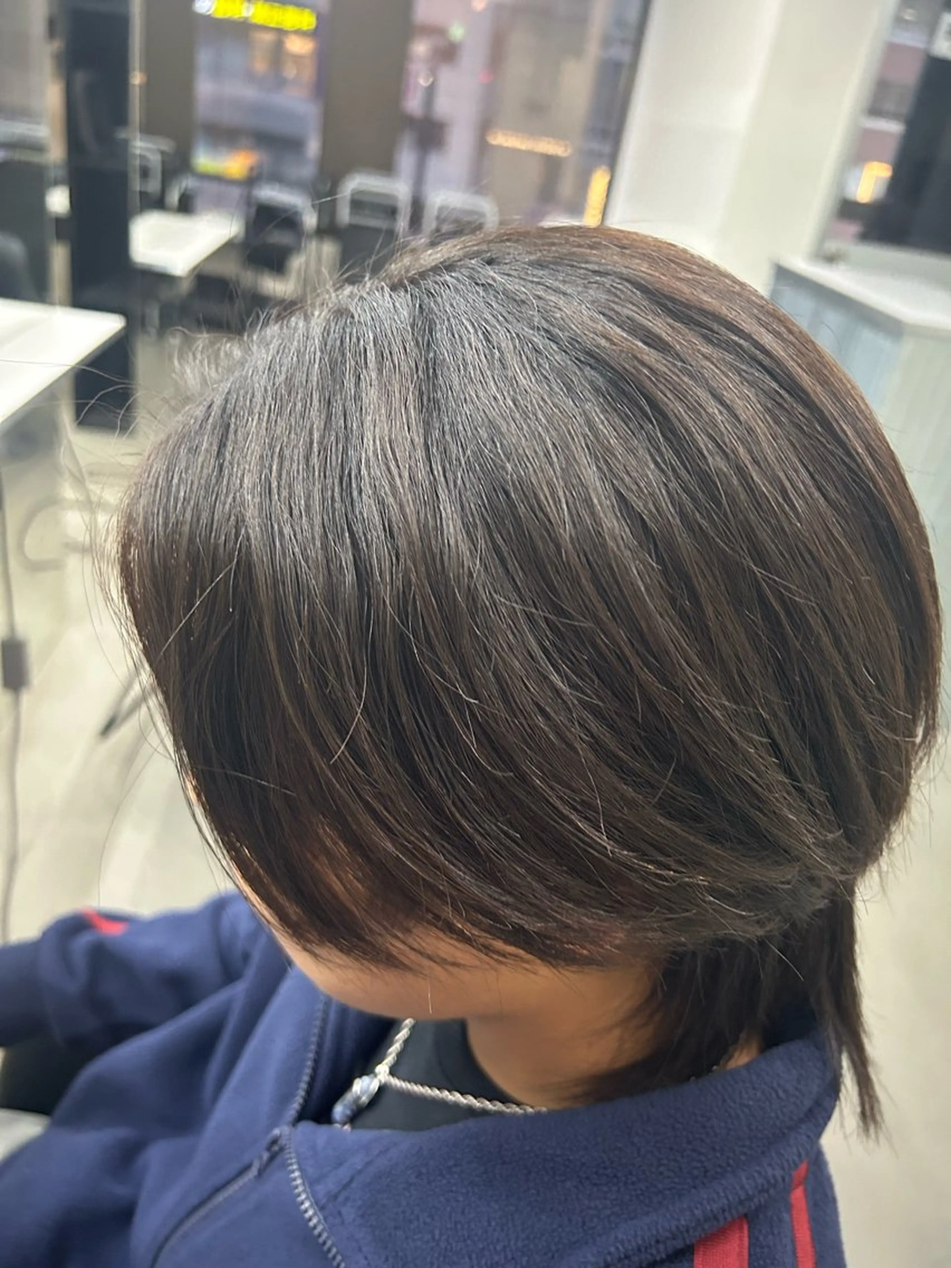 ミディアム メンズ 縮毛矯正 渋谷／ブリーチ／ カラーモデル／はるとのヘアスタイル