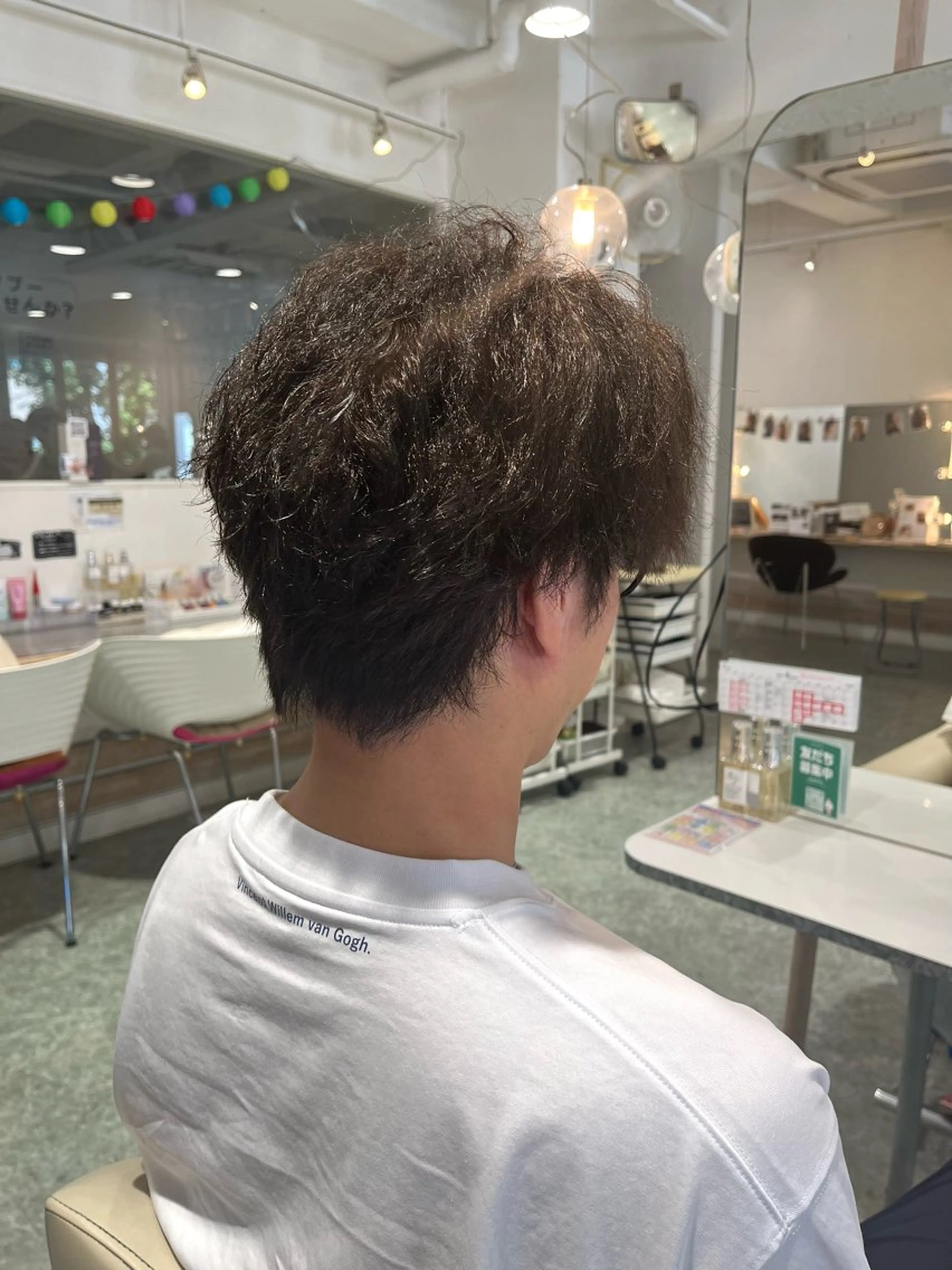 カラー ブラウンカラー 透明感カラー ヘアカラー MAISON DE BEAUTE 箕面店所属・銘苅 奈菜美のマツエク・マツパデザイン