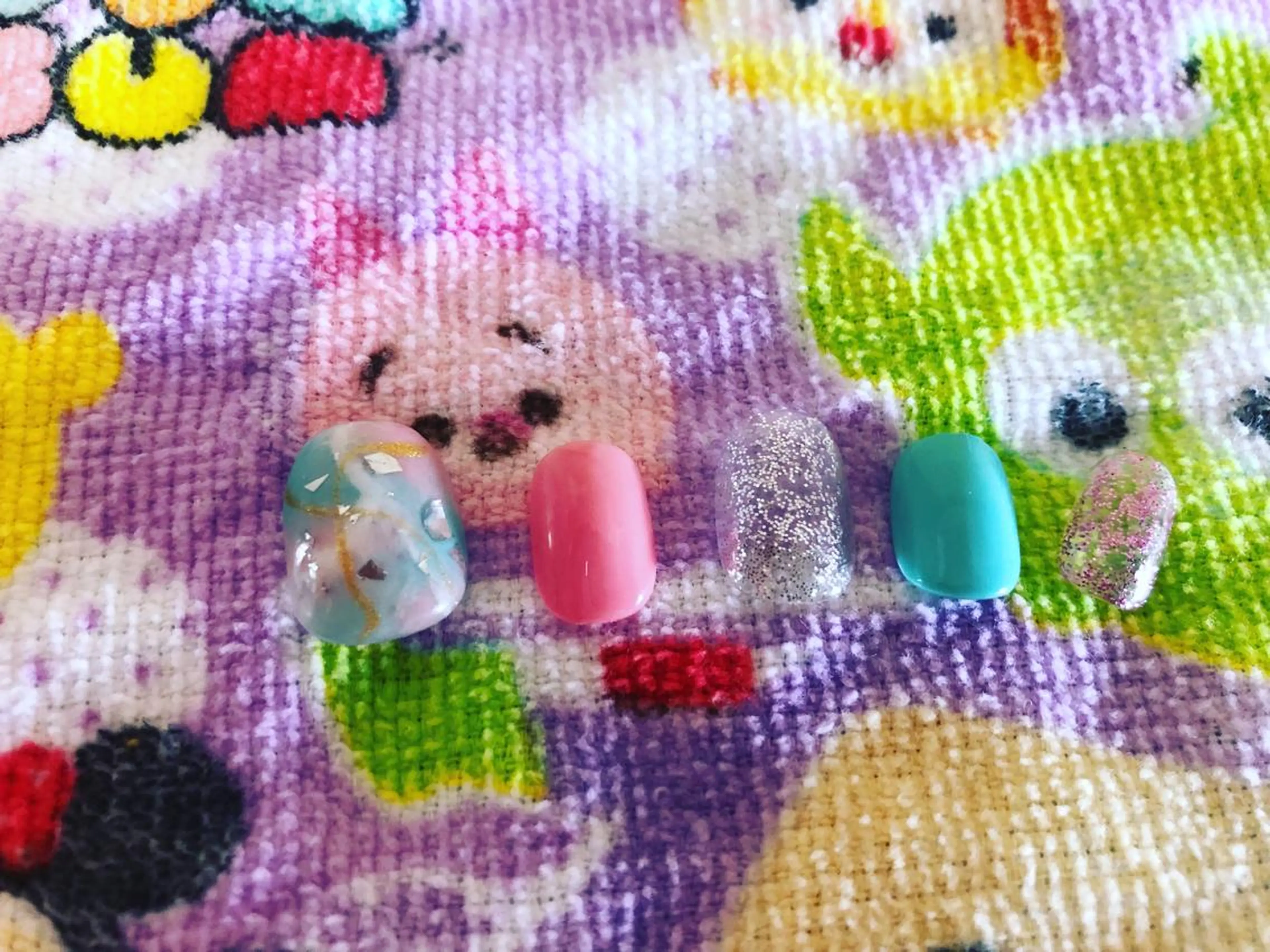 ネイル 中国整体院中の ネイルサロン💅のネイルデザイン