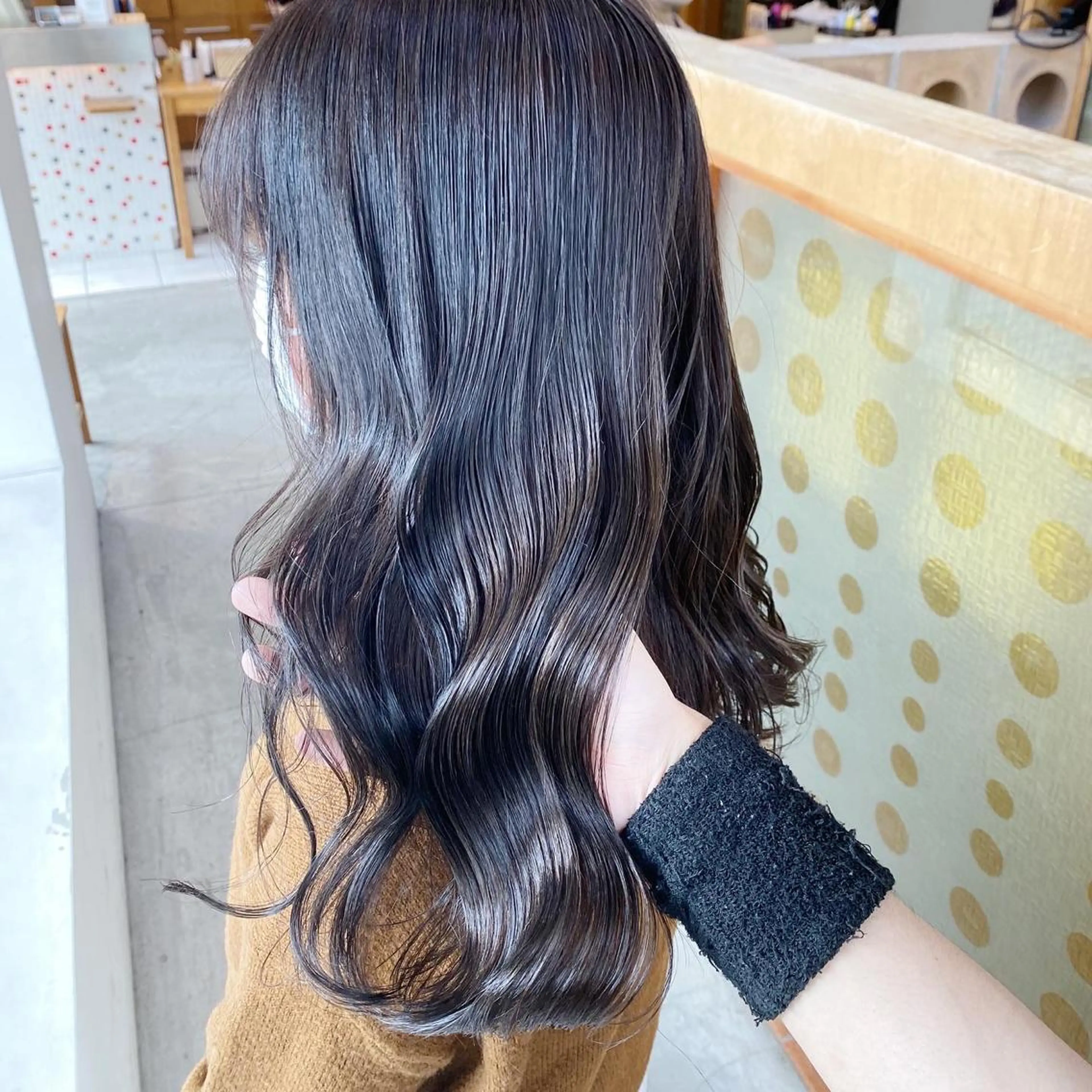 ロング カラー エリアマネージャー 復活の大澤竜馬のヘアスタイル