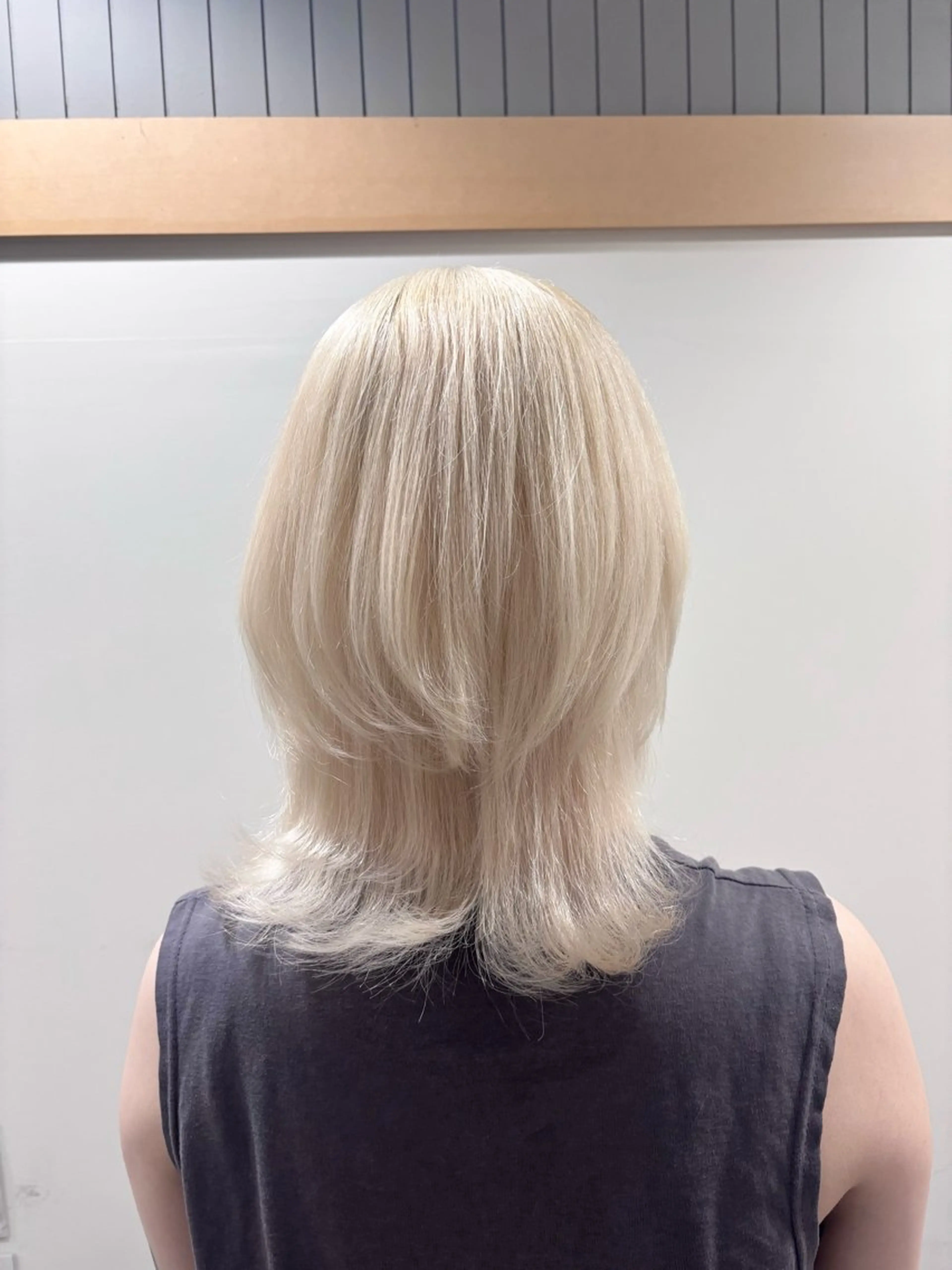 セミロング カラー ヘアカラー トリートメント ヘッドスパ ブリーチ特化/透明感 カラー森山陽向のヘアスタイル