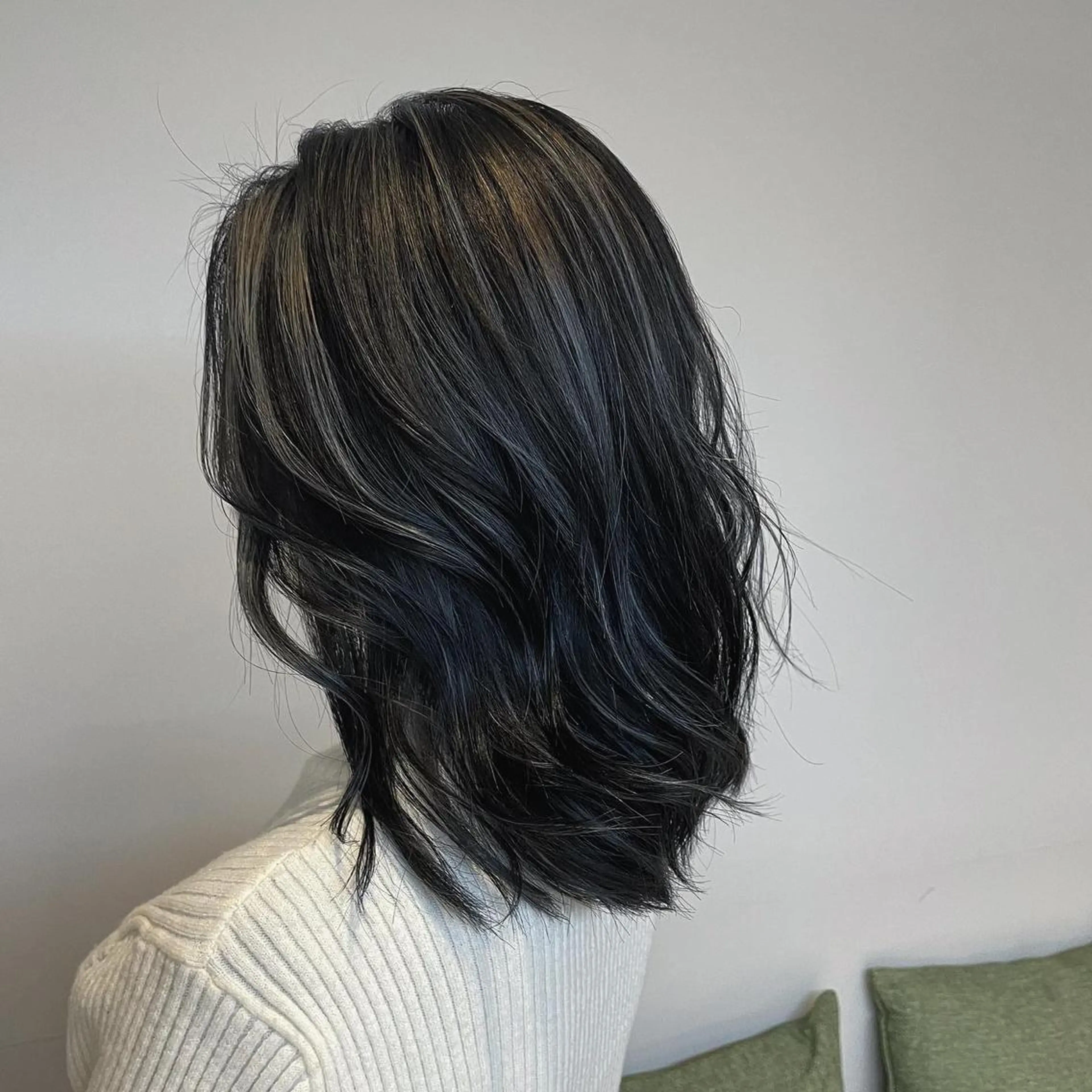 セミロング ハイライト カット ヘアカラー トリートメント libelle所属・✨️美髪✨️透明感カ ラー✨️大泉翔／店長のヘアスタイル