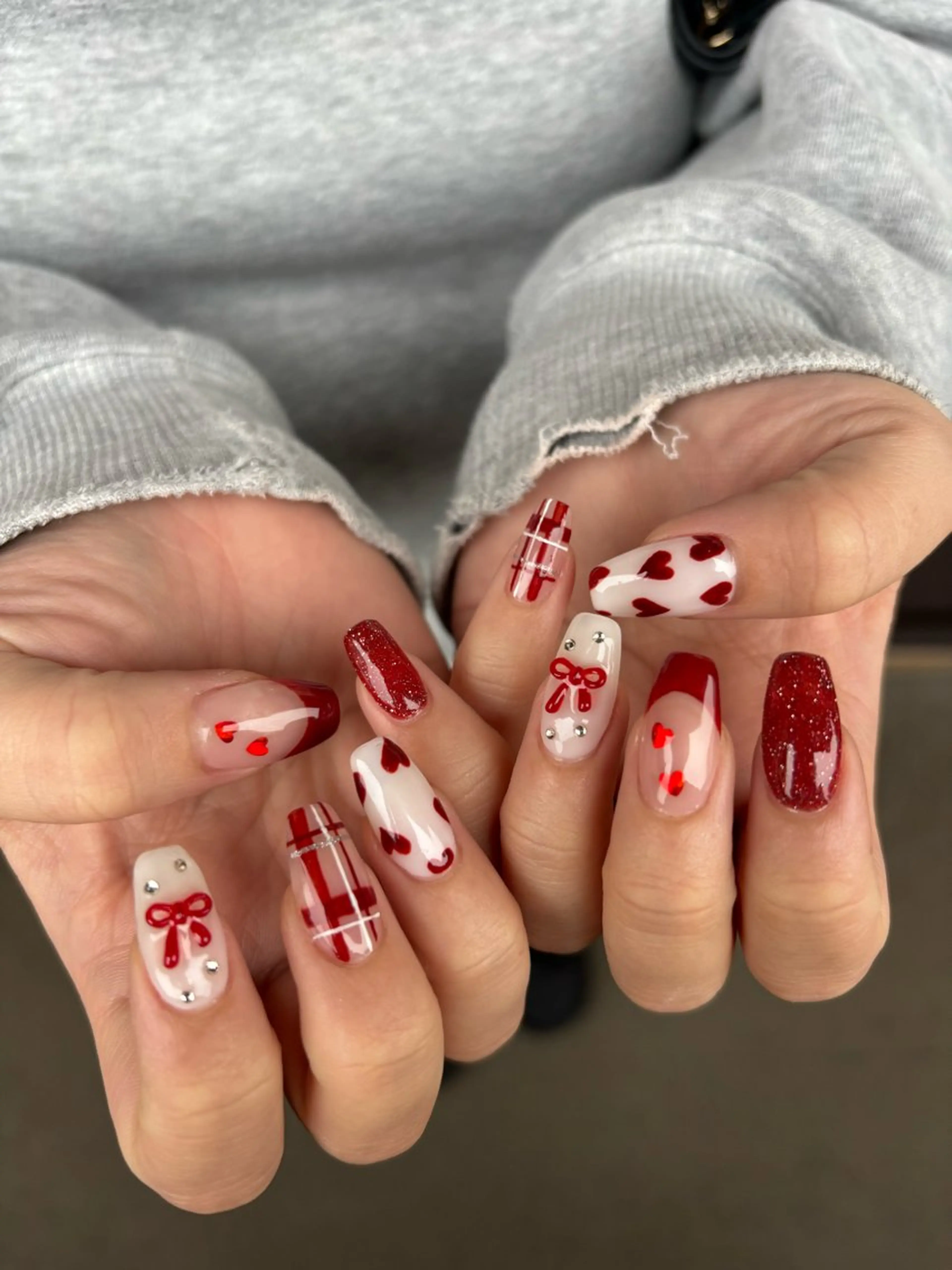 ネイル バレンタイン nail salon Howdyのネイルデザイン