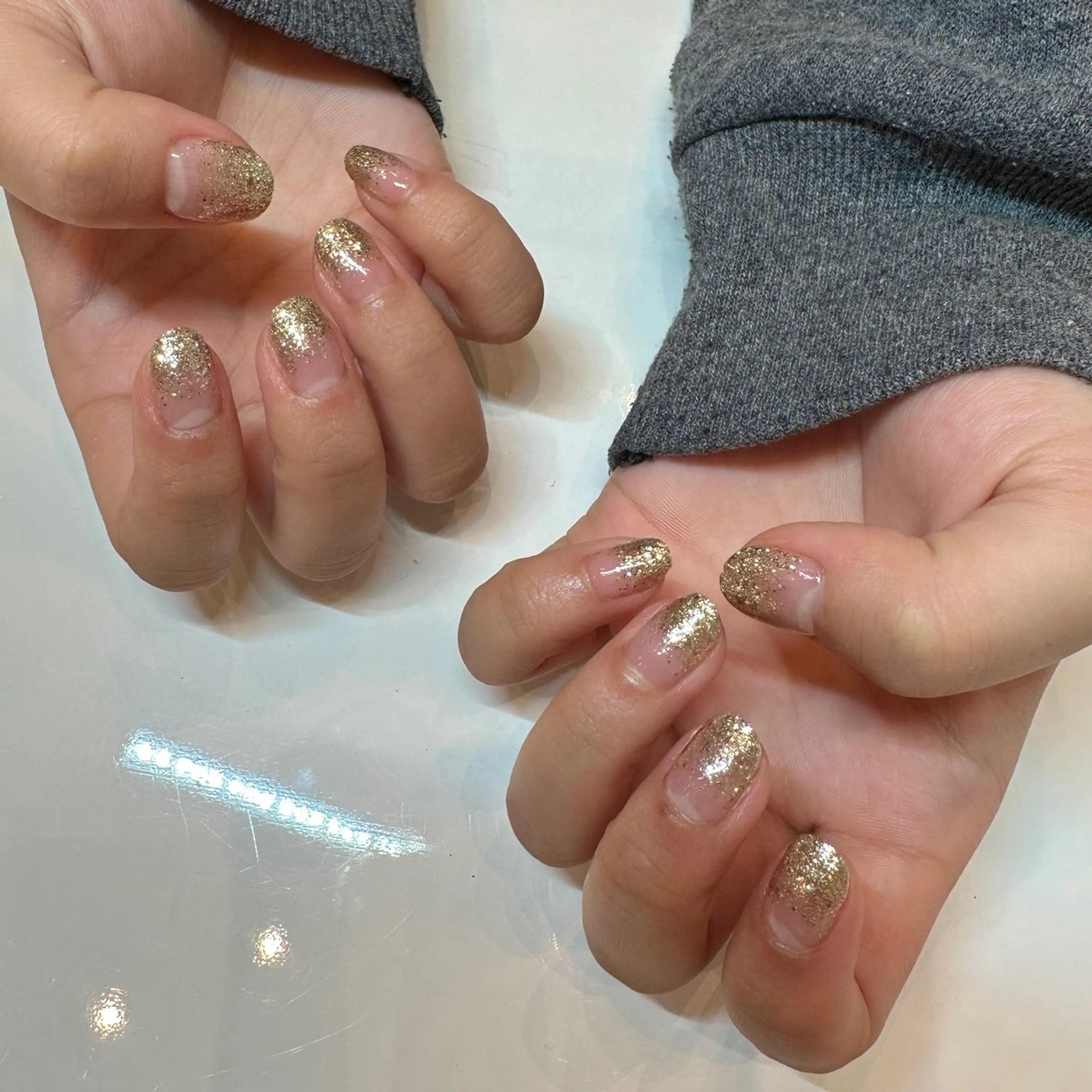ネイル ゴールド グラデーション キラキラネイル ラメ(グリッター) Lucy's Nail 小倉店所属・Lucy'sNail 小倉店のネイルデザイン