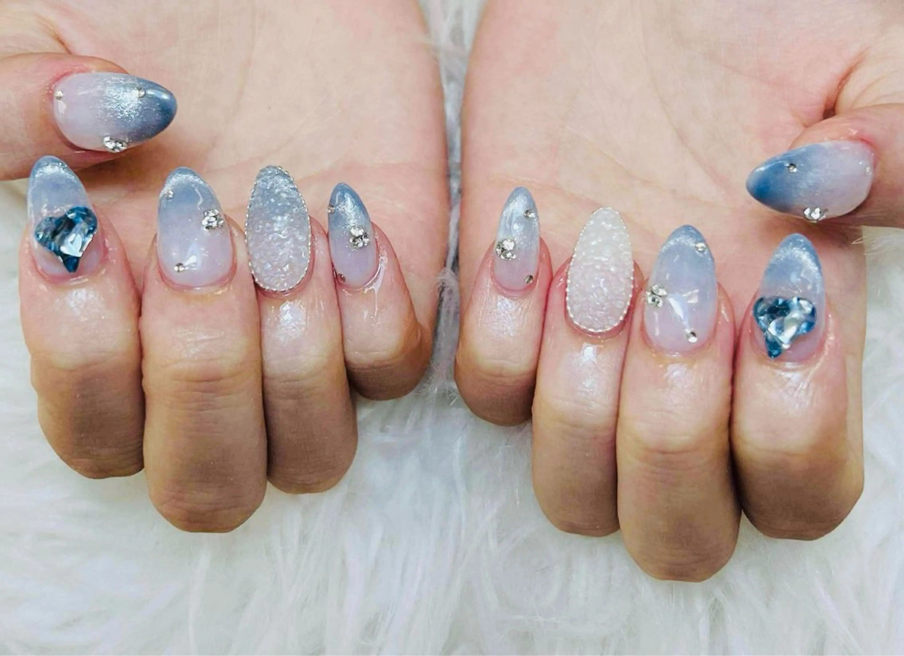 ネイル チークネイル 長さ出し フットネイル マグネットネイル 持ち込み ハンドネイル ANH NAIL ゴテゴテ専門店💎のネイルデザイン