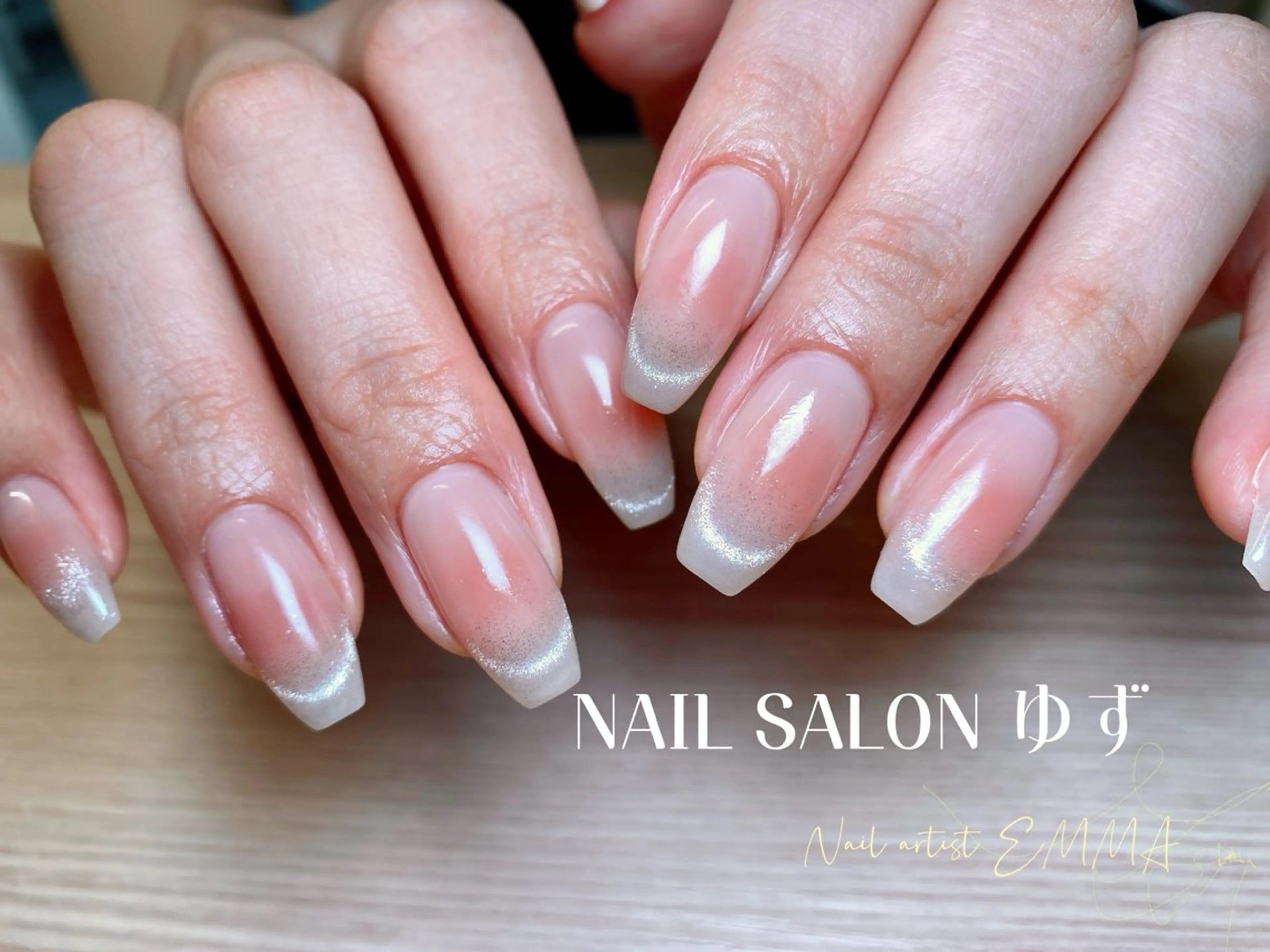 チップ長さだしチークネイルマグネットフレンチの写真