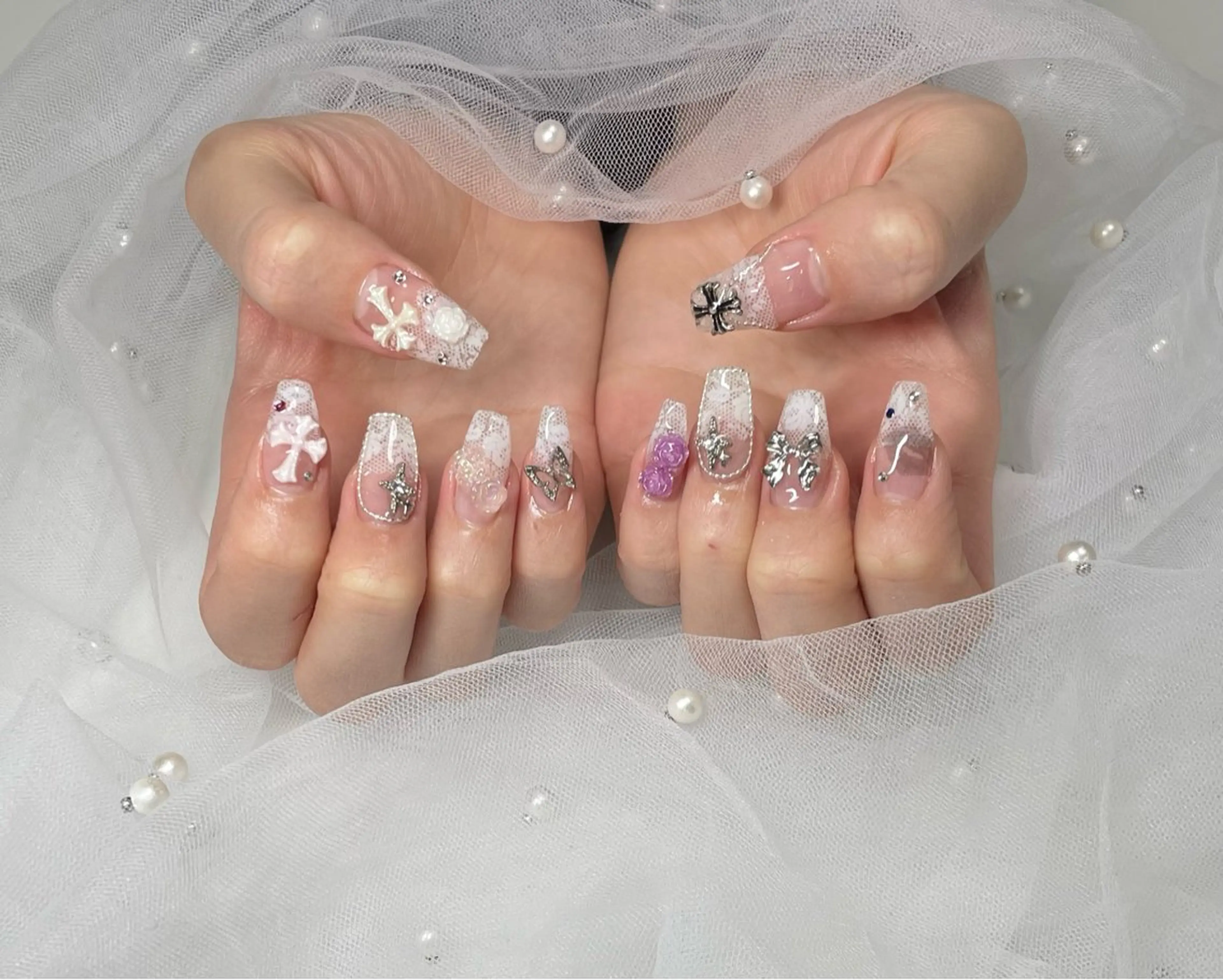 ネイル ハンドネイル 🦋 Rina🦋のネイルデザイン