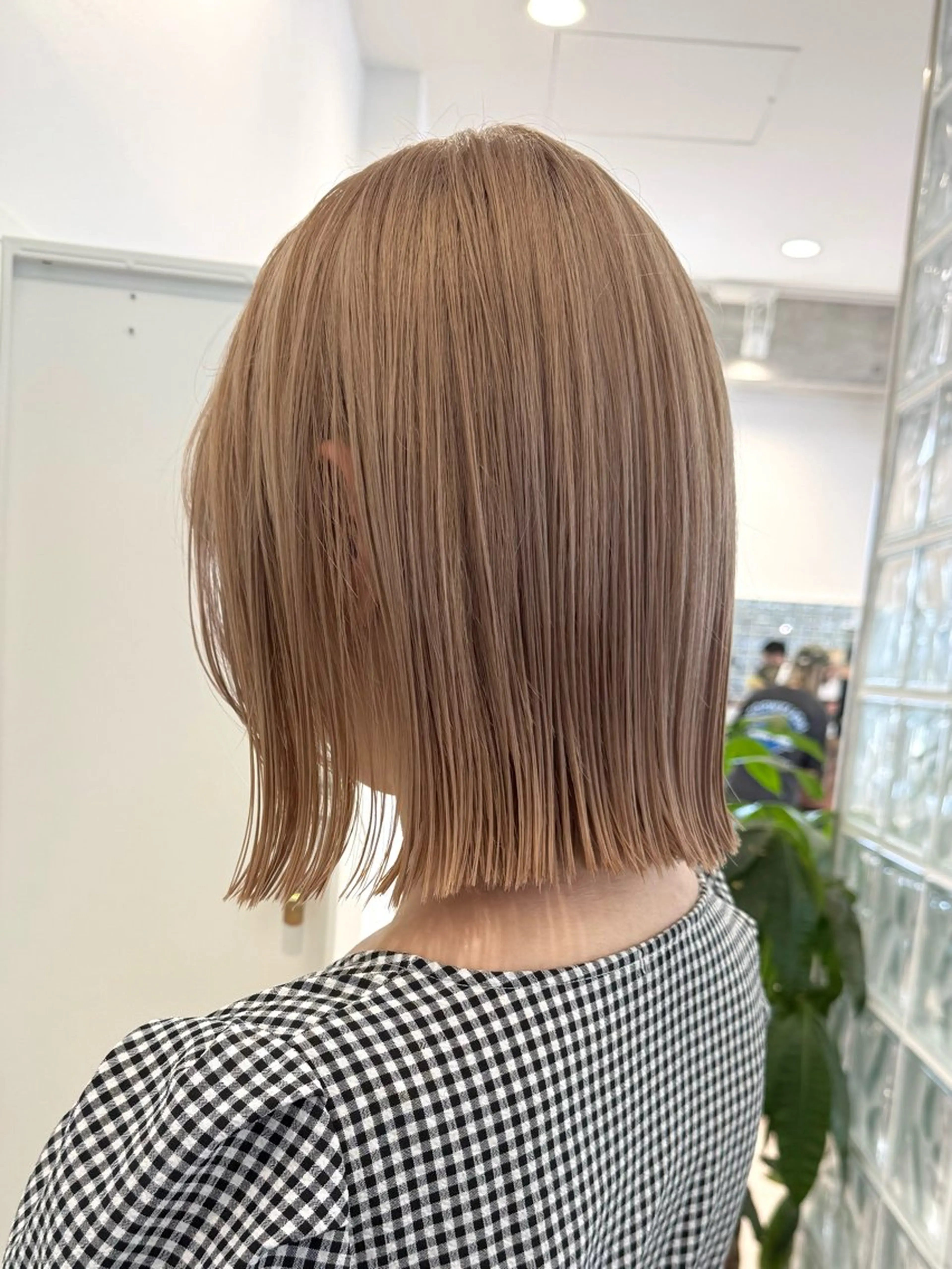ショート カラー ベージュカラー ハイトーンカラー ヘアカラー リタッチモデル募集中 /りな⭐️のヘアスタイル