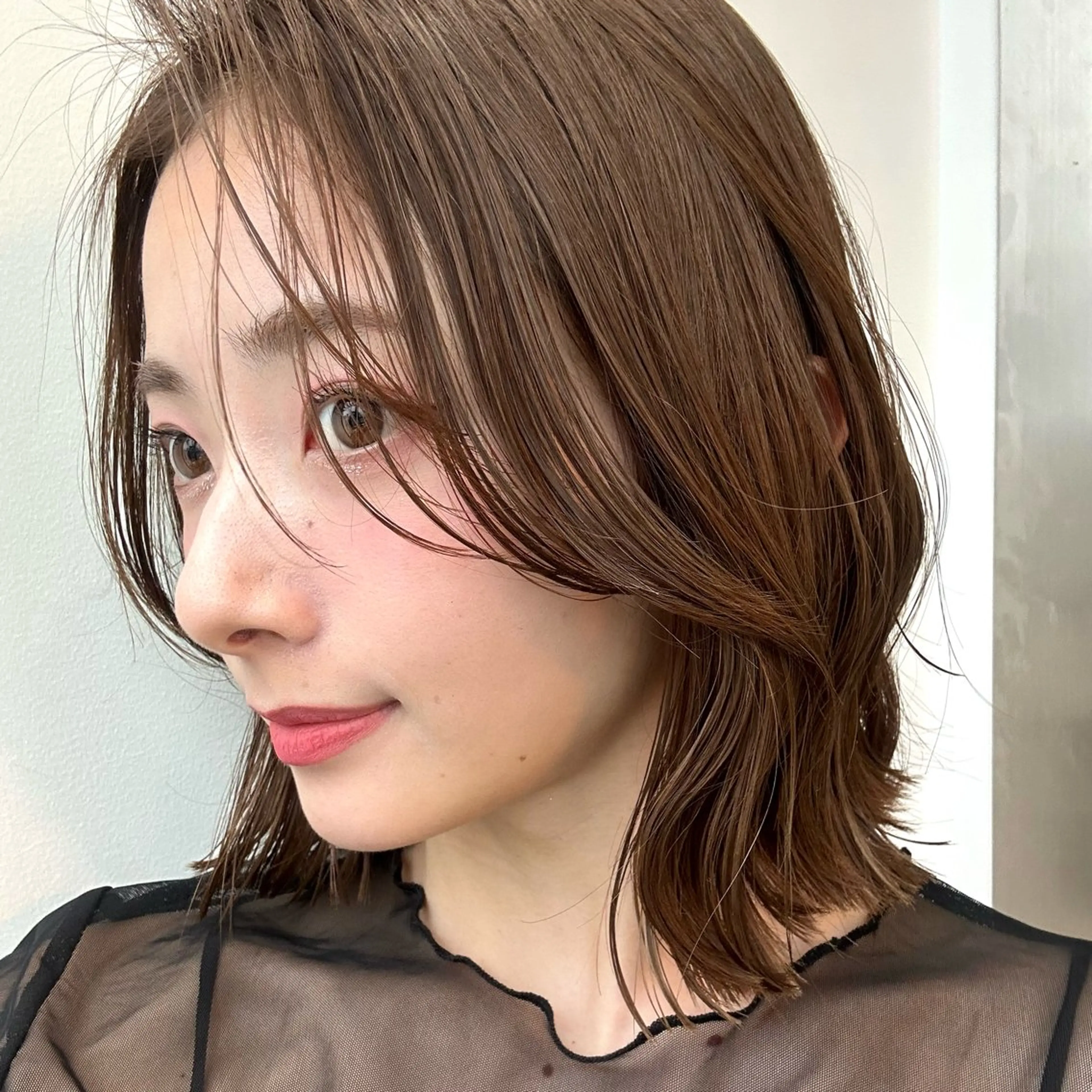 ミディアム カラー 切りっぱなしボブ ボブ 似合わせカット カット ヘアカラー トリートメント ボブ/くびれボブ/ 髪質改善/Ru-kaのヘアスタイル
