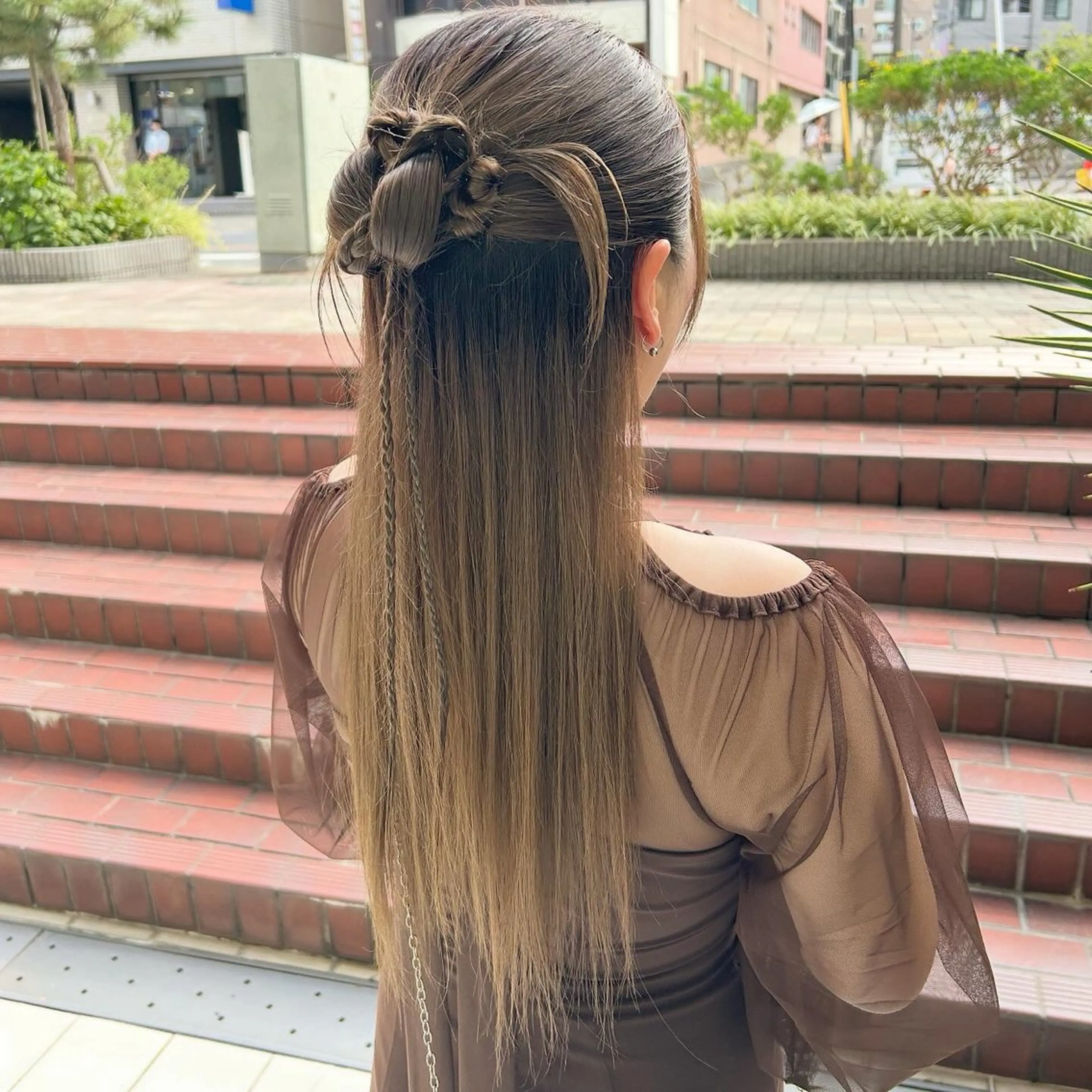 ロング ヘアアレンジ ヘアセット 💫お呼ばれヘア💫 髪質改善✨トモエ市川のヘアスタイル
