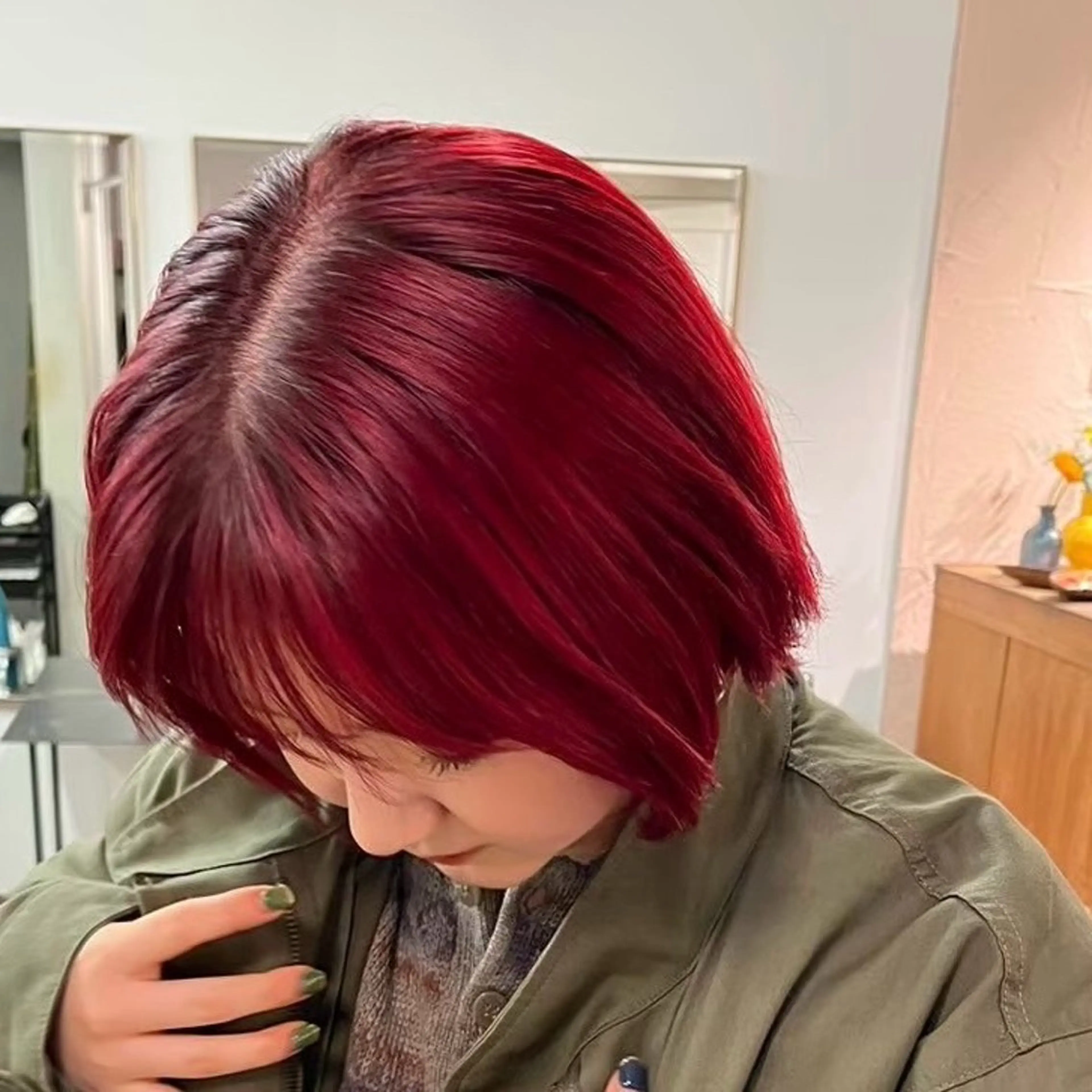 ショート カット ヘアカラー トリートメント ぱつっとボブ/Wカラ ー/ことこ🍒のヘアスタイル