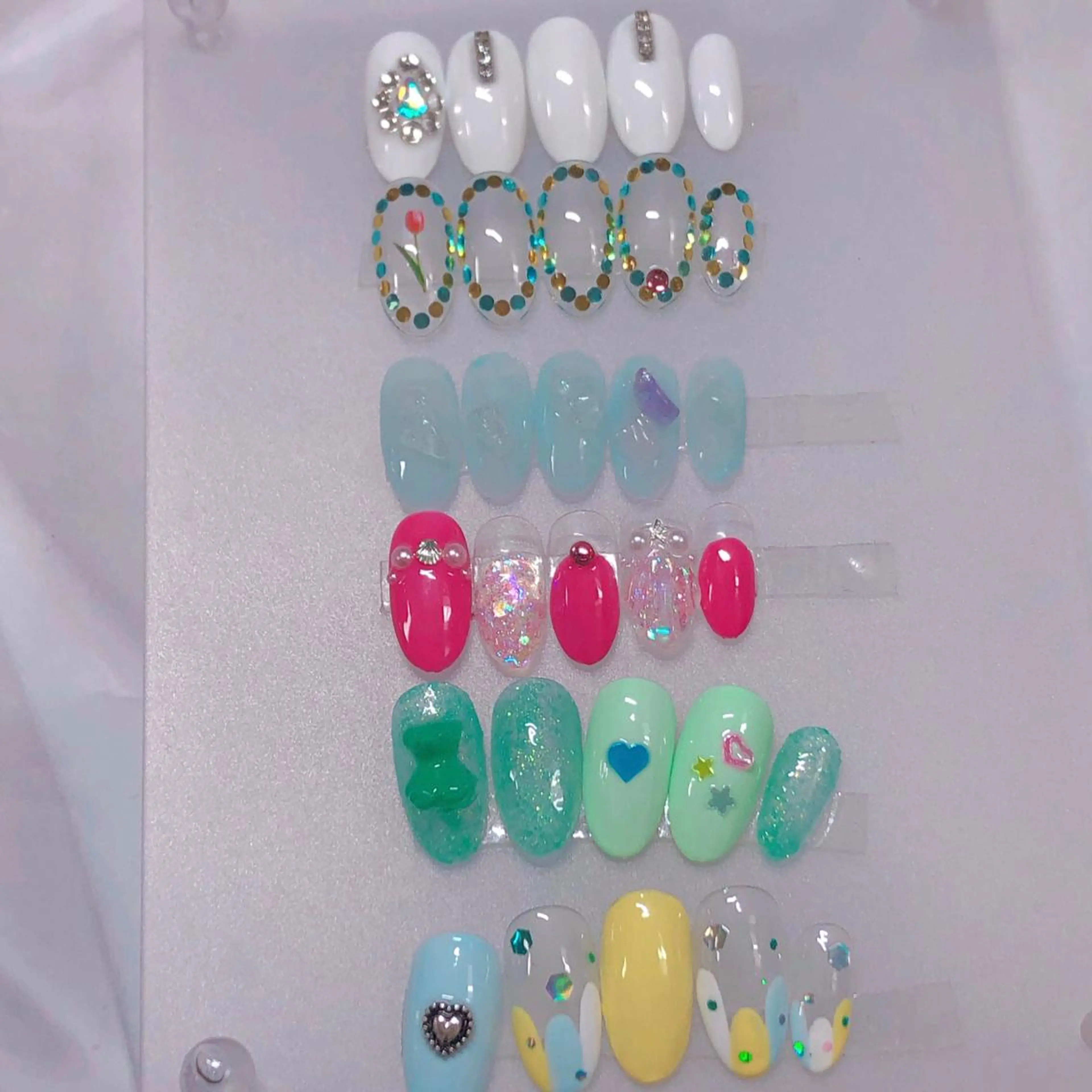 ネイル アートネイル オーロラネイル フレンチネイル ハート キラキラネイル plume nail ☆韓国ネイルのネイルデザイン