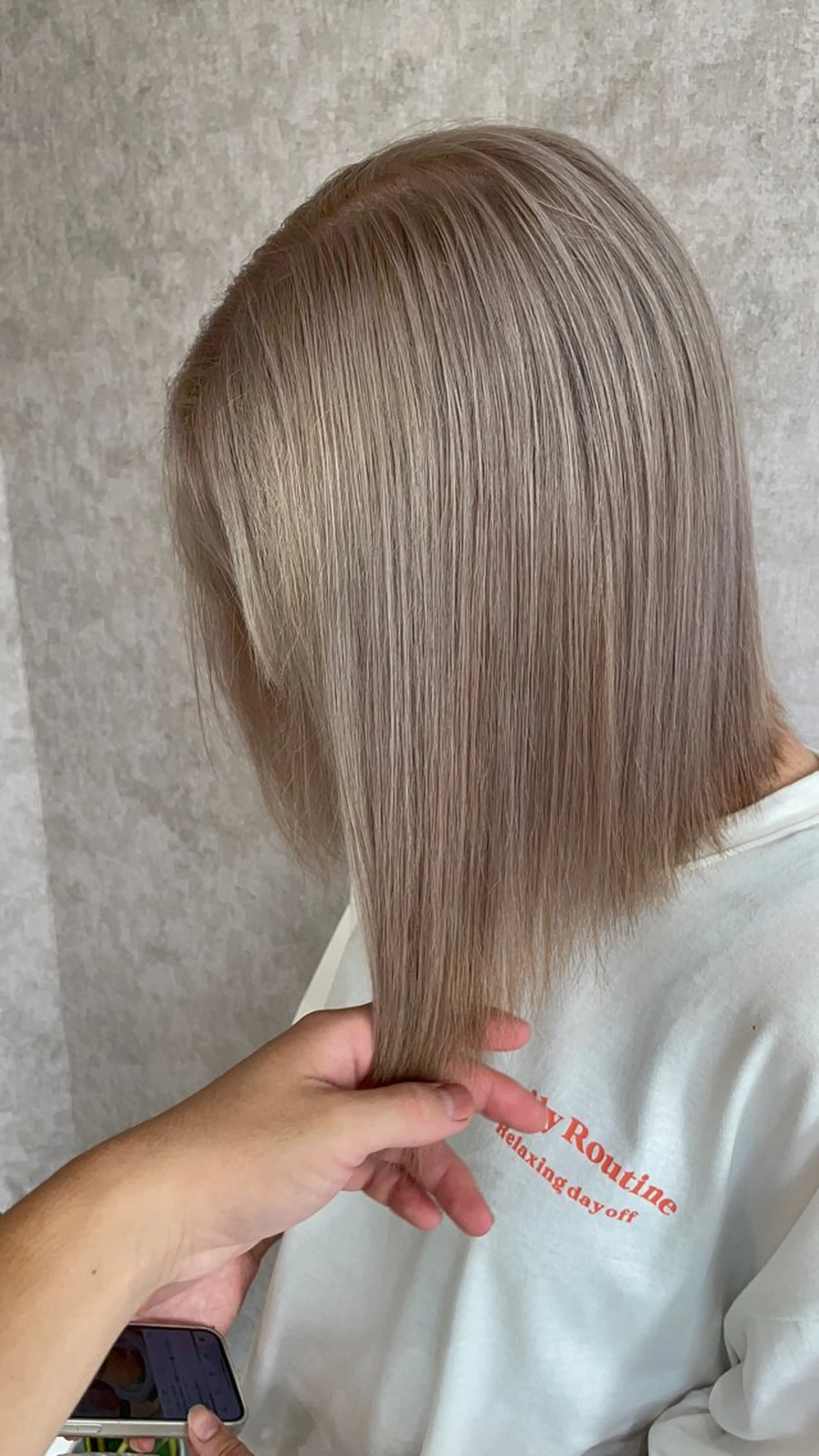 ミディアム カラー ブリーチ ケアブリーチ 透明感カラー グレージュ ミルクティーグレージュ ヘアカラー Taku ／ケアハイトーンのヘアスタイル