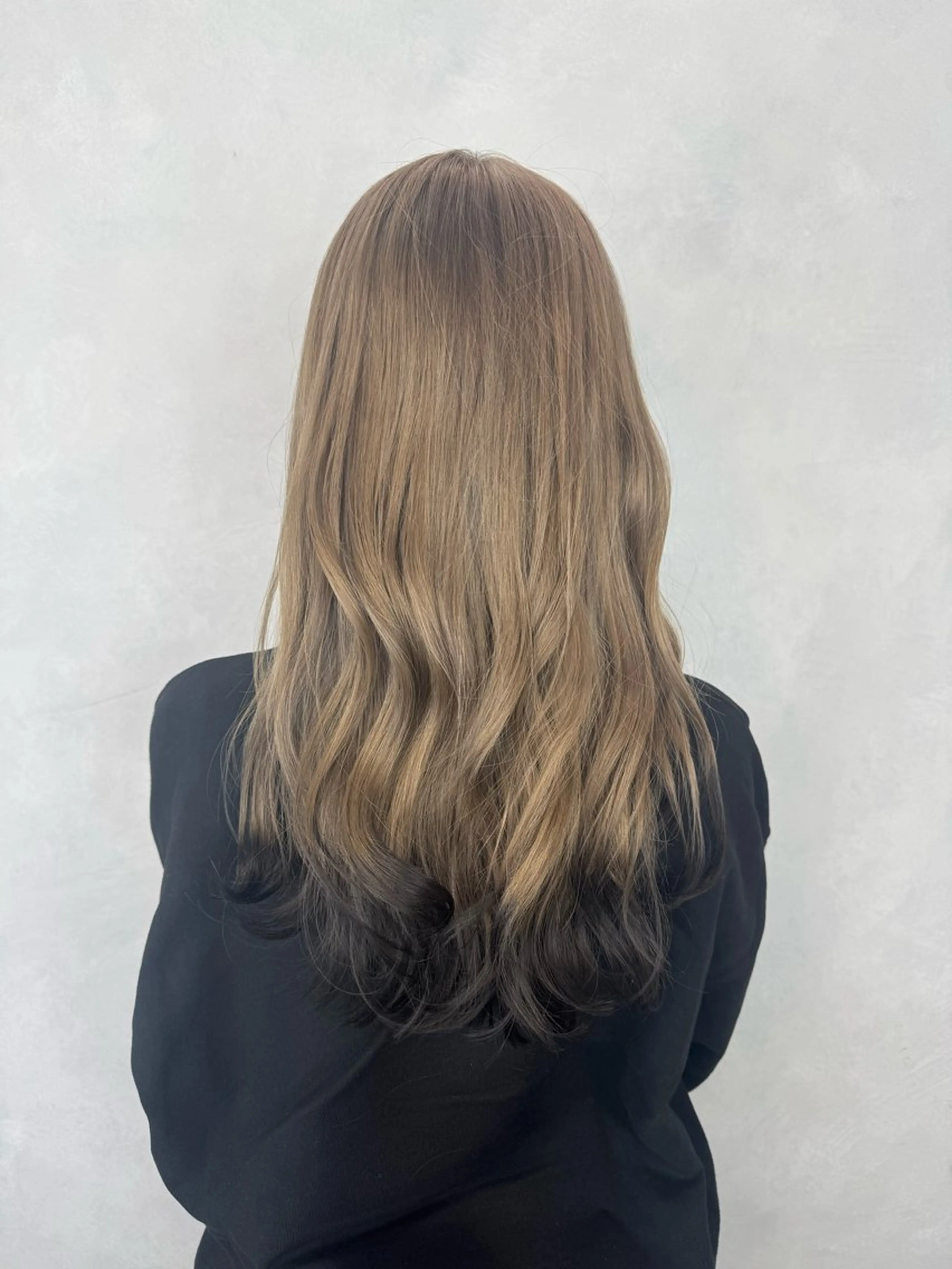 中明度ワンブリーチカラー🧴＋高保湿トリートメント付き🌿の写真