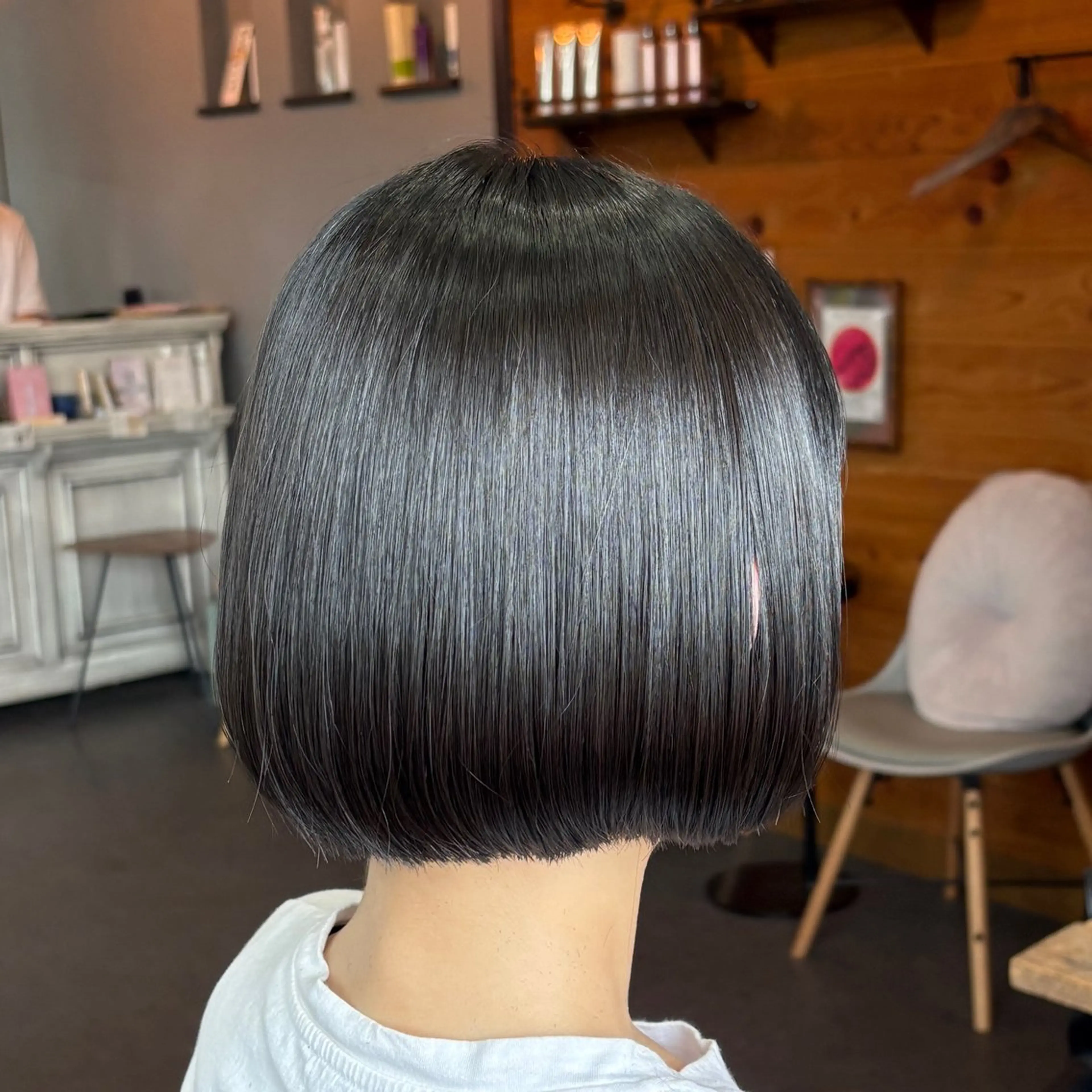 ショート カラー アッシュ 透明感カラー yoshideN所属・小清水 美咲のヘアスタイル