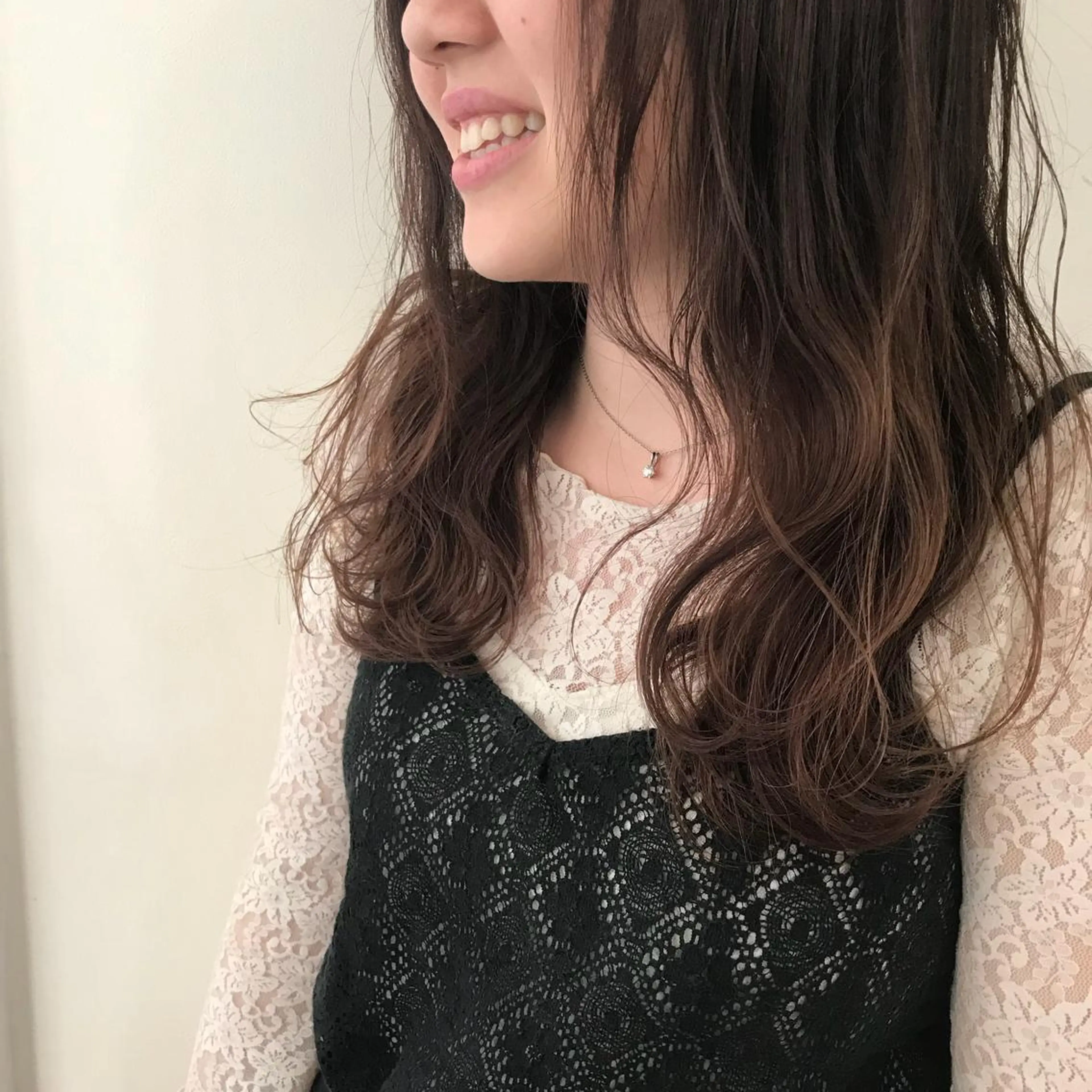 セミロング カラー ヘアカラー トリートメント レイヤー/顔周り /AKARIのヘアスタイル