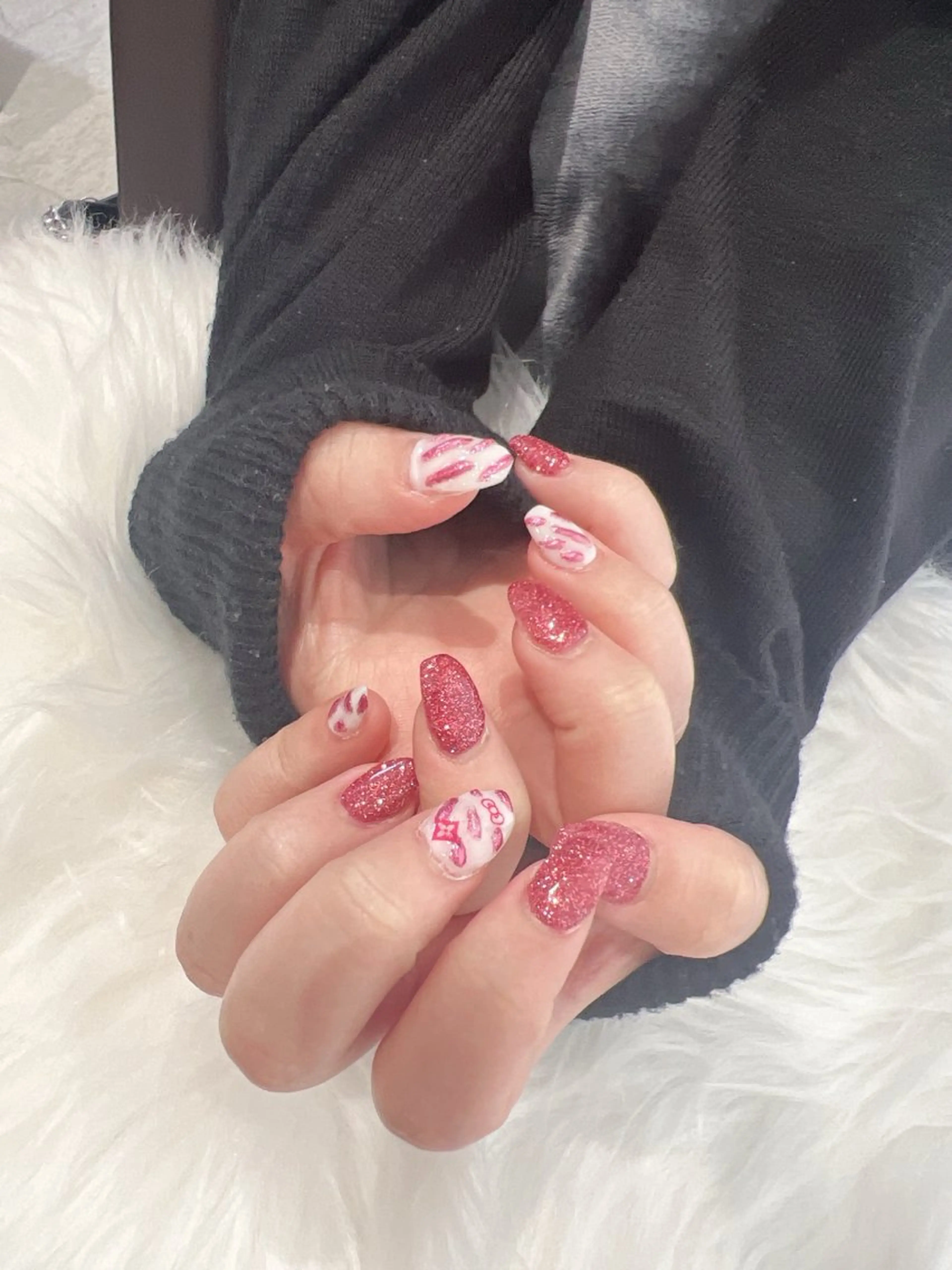 ネイル フラッシュネイル ニュアンスネイル ピンク ハンドネイル 若狭 早希のネイルデザイン