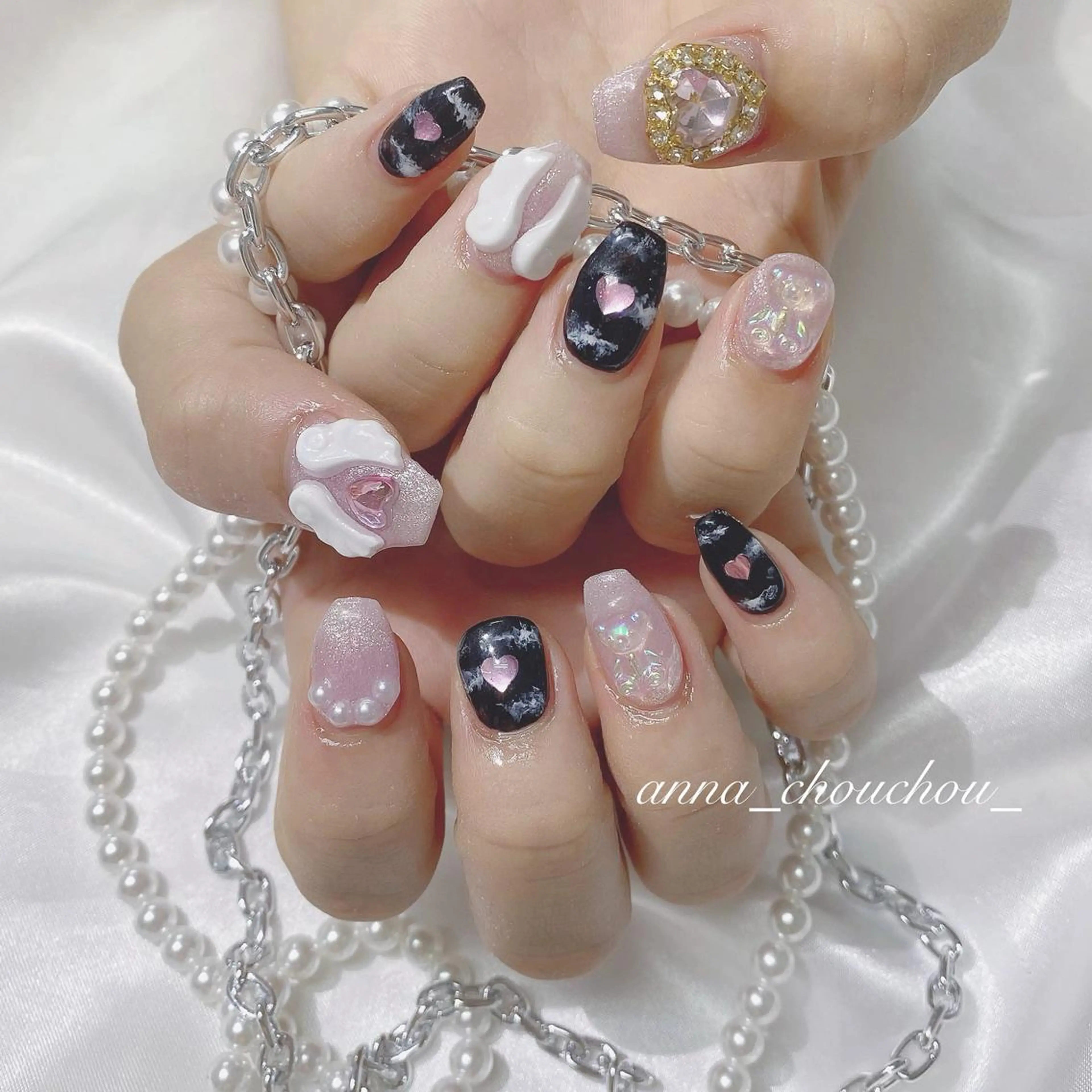 ネイル キラキラネイル Anna Sano⭐️のネイルデザイン