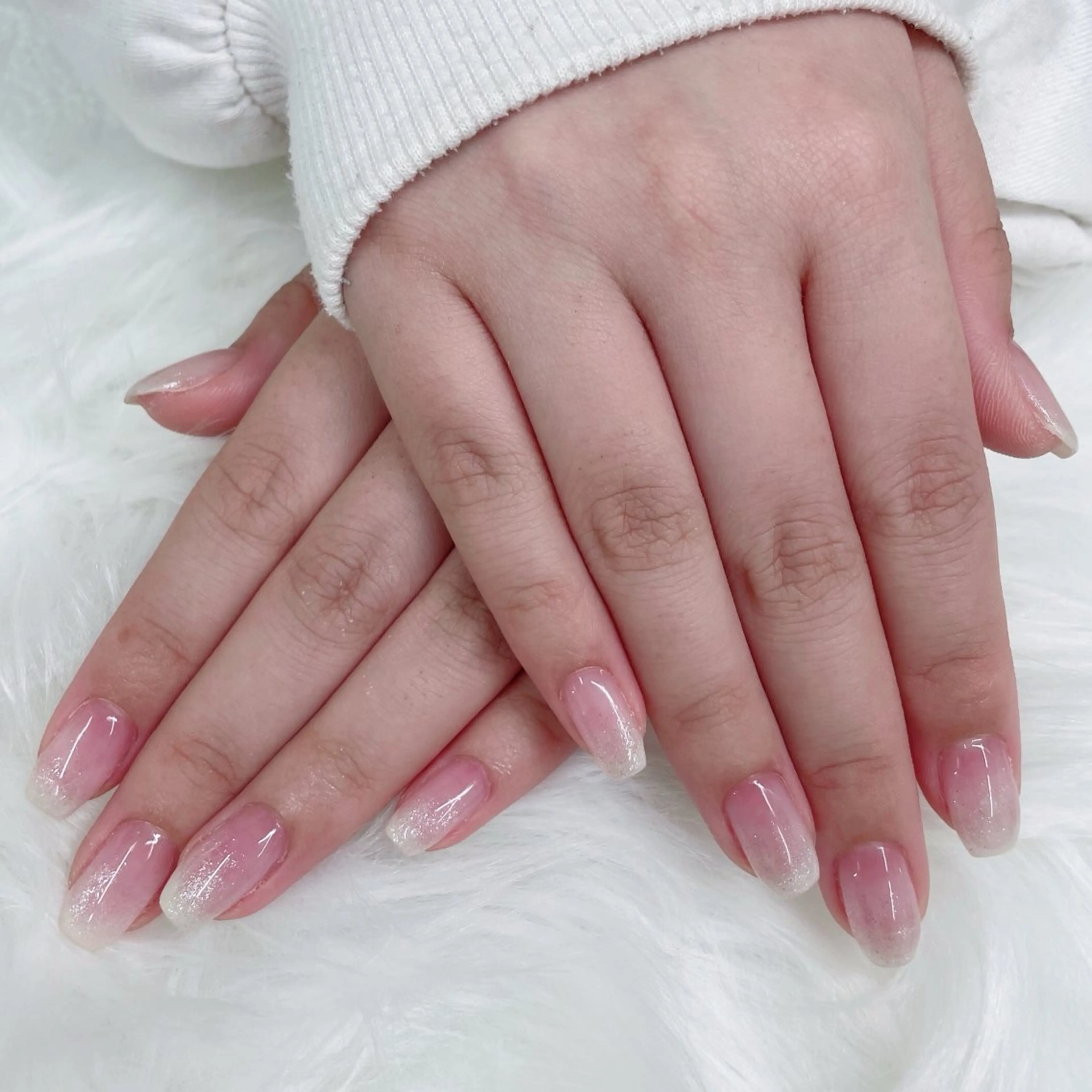 ネイル グラデーション ラメ(グリッター) エリクサーネイル池袋店所属・エリクサーネイル池袋 大槻のネイルデザイン