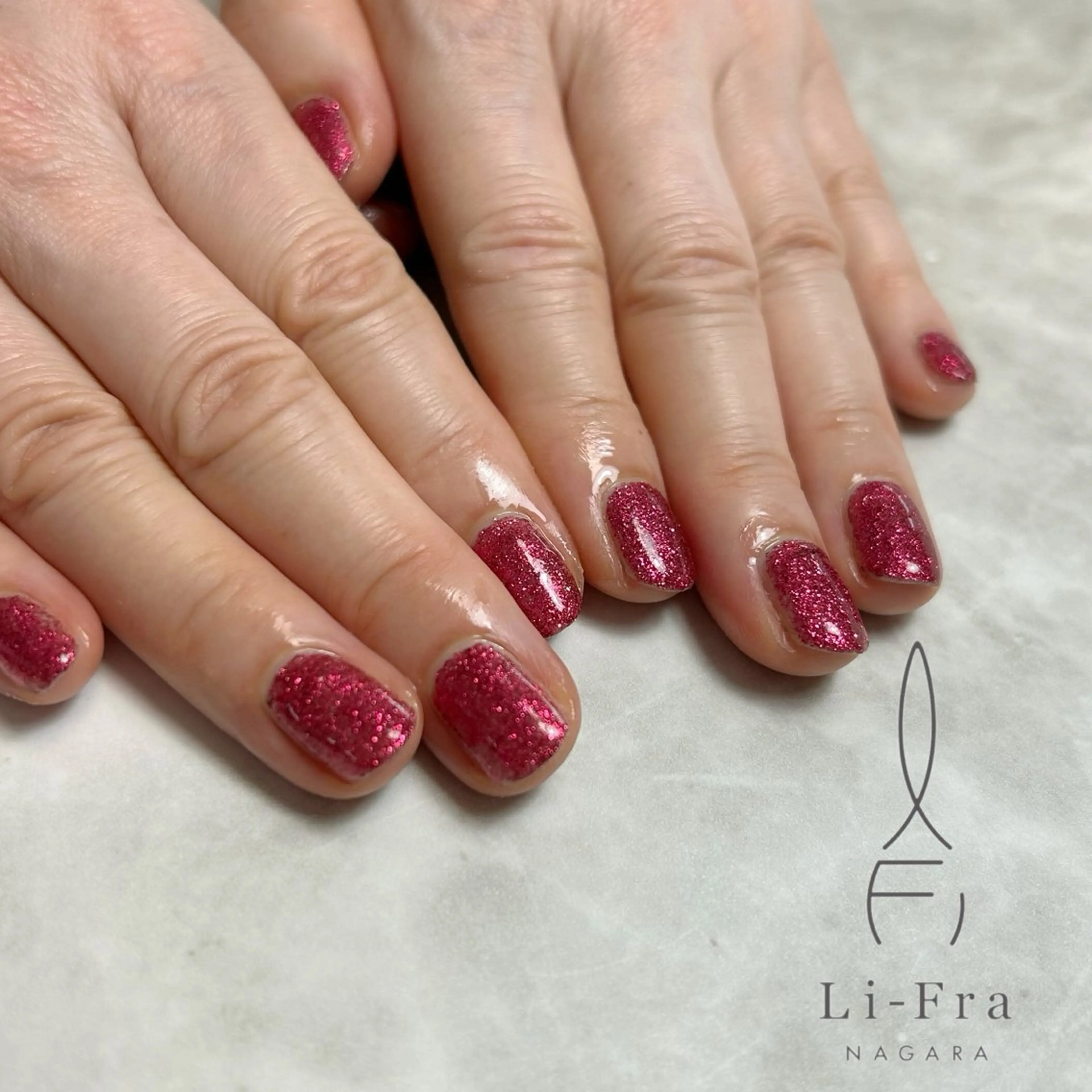 ネイル ハンドネイル lifra MANAKAのネイルデザイン