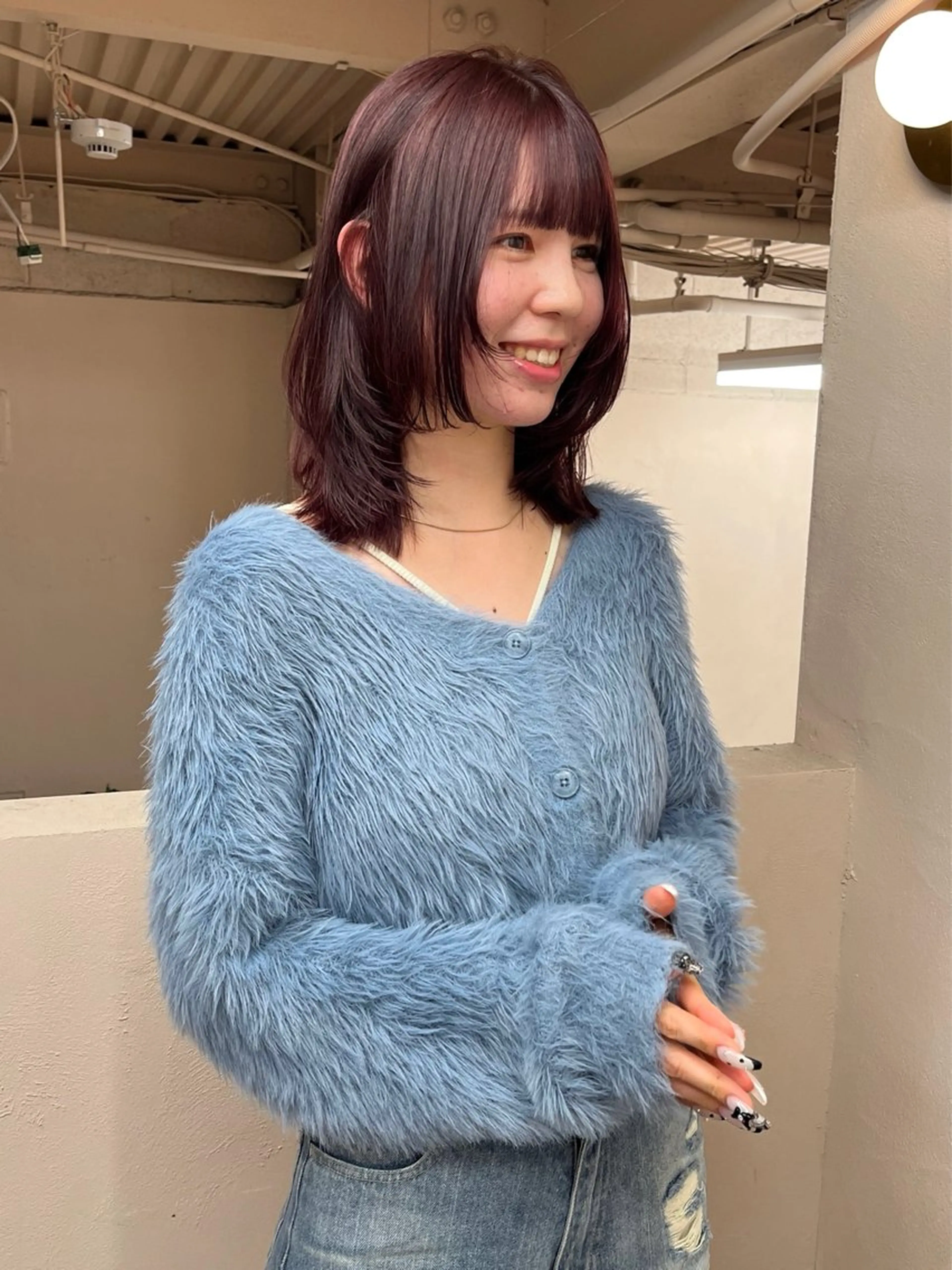 ミディアム ミディアムレイヤー レッドブラウン レイヤーカット カット ヘアカラー トリートメント iru所属・mi kiのヘアスタイル