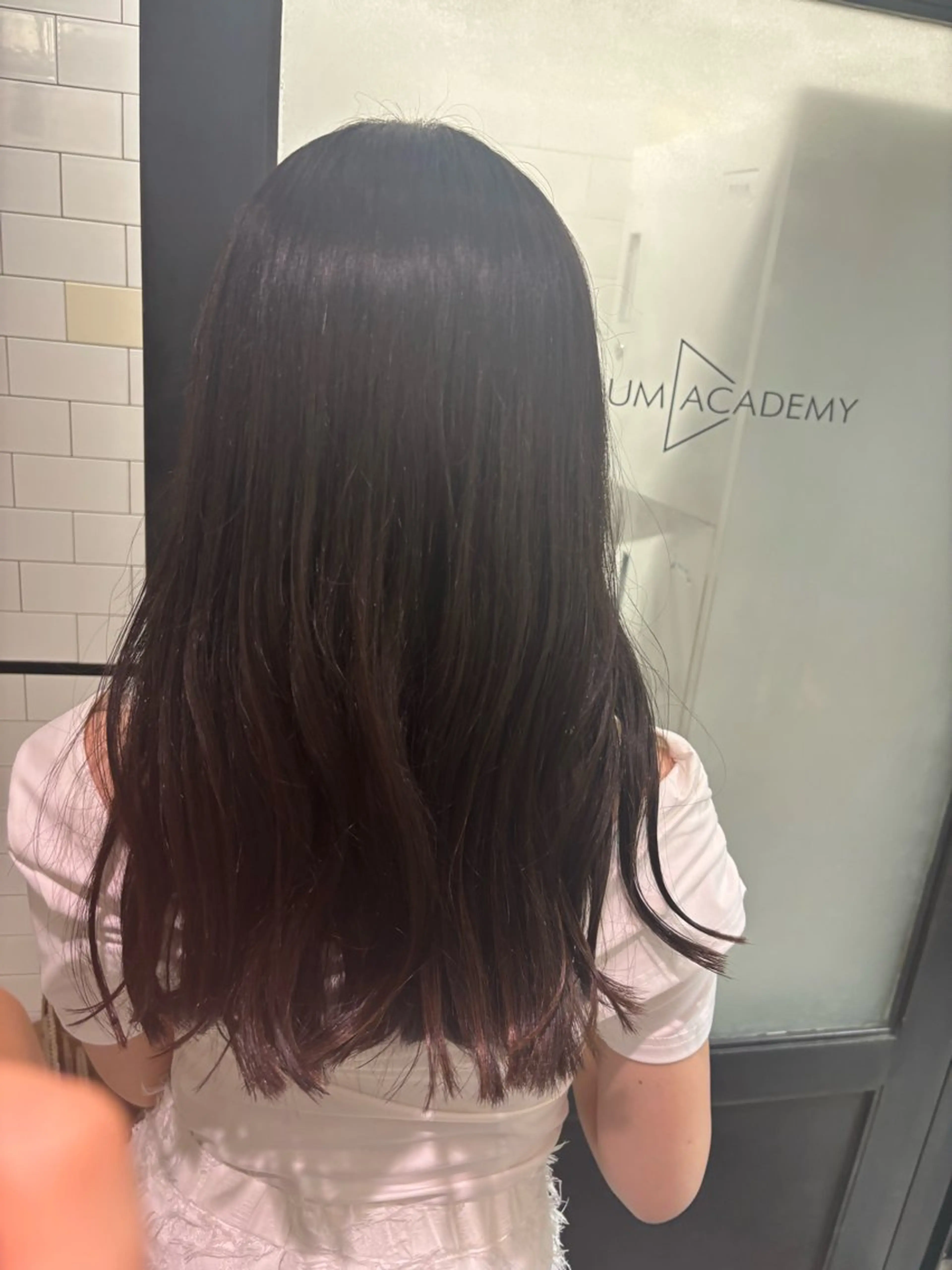 ロング ALBUM Academy成田楓のヘアスタイル